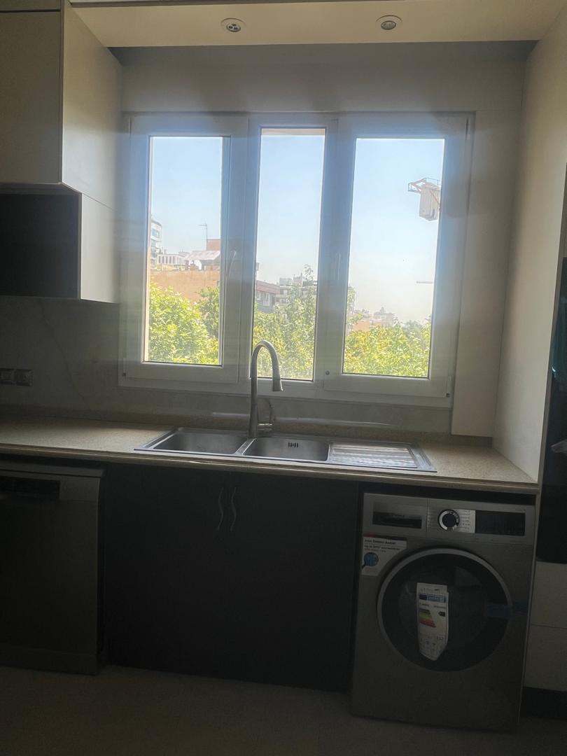 فروش آپارتمان 181متر دیباجی شمالی