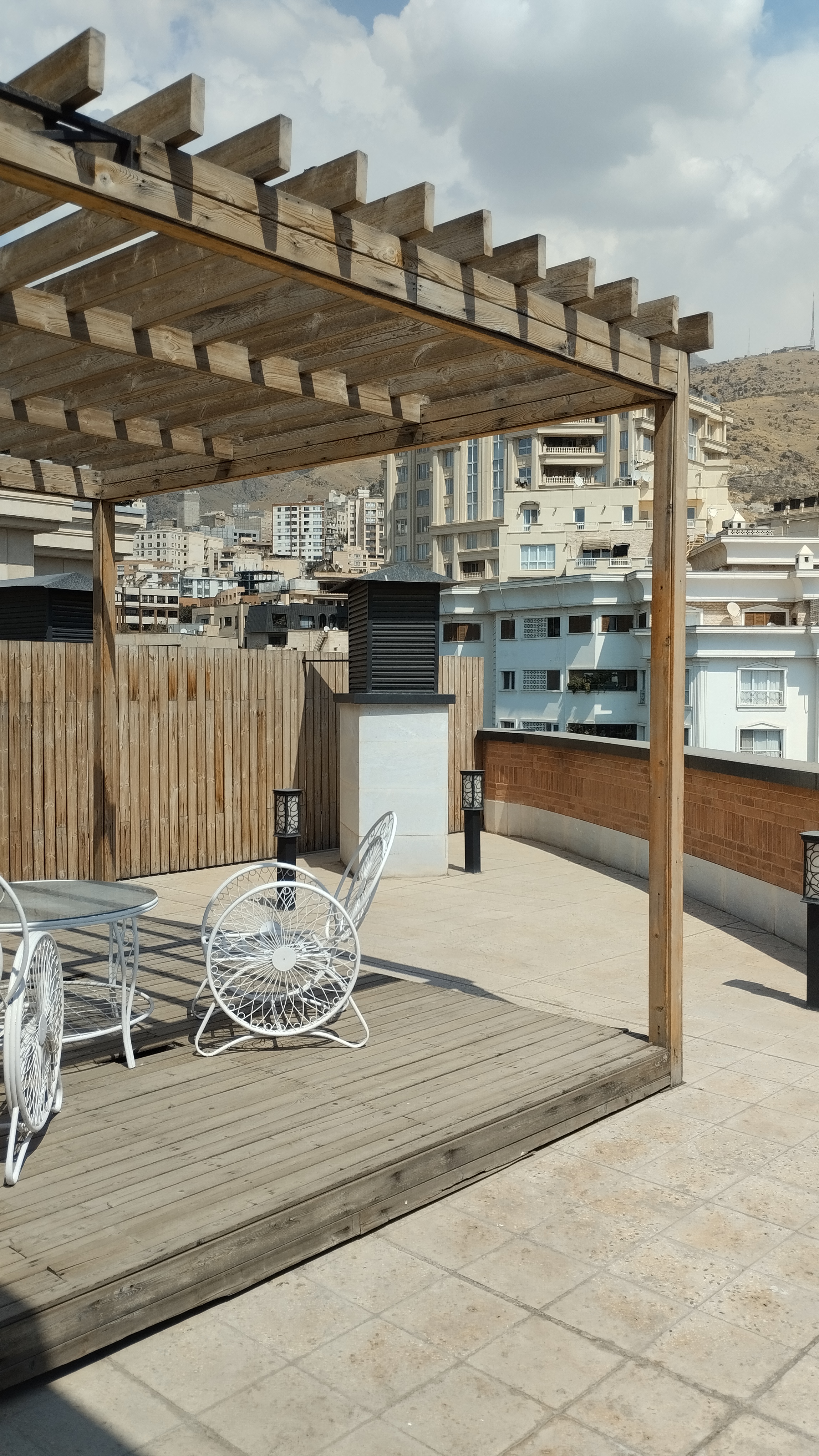 فروش آپارتمان 180 متر نیاوران 3 خواب فول امکانات