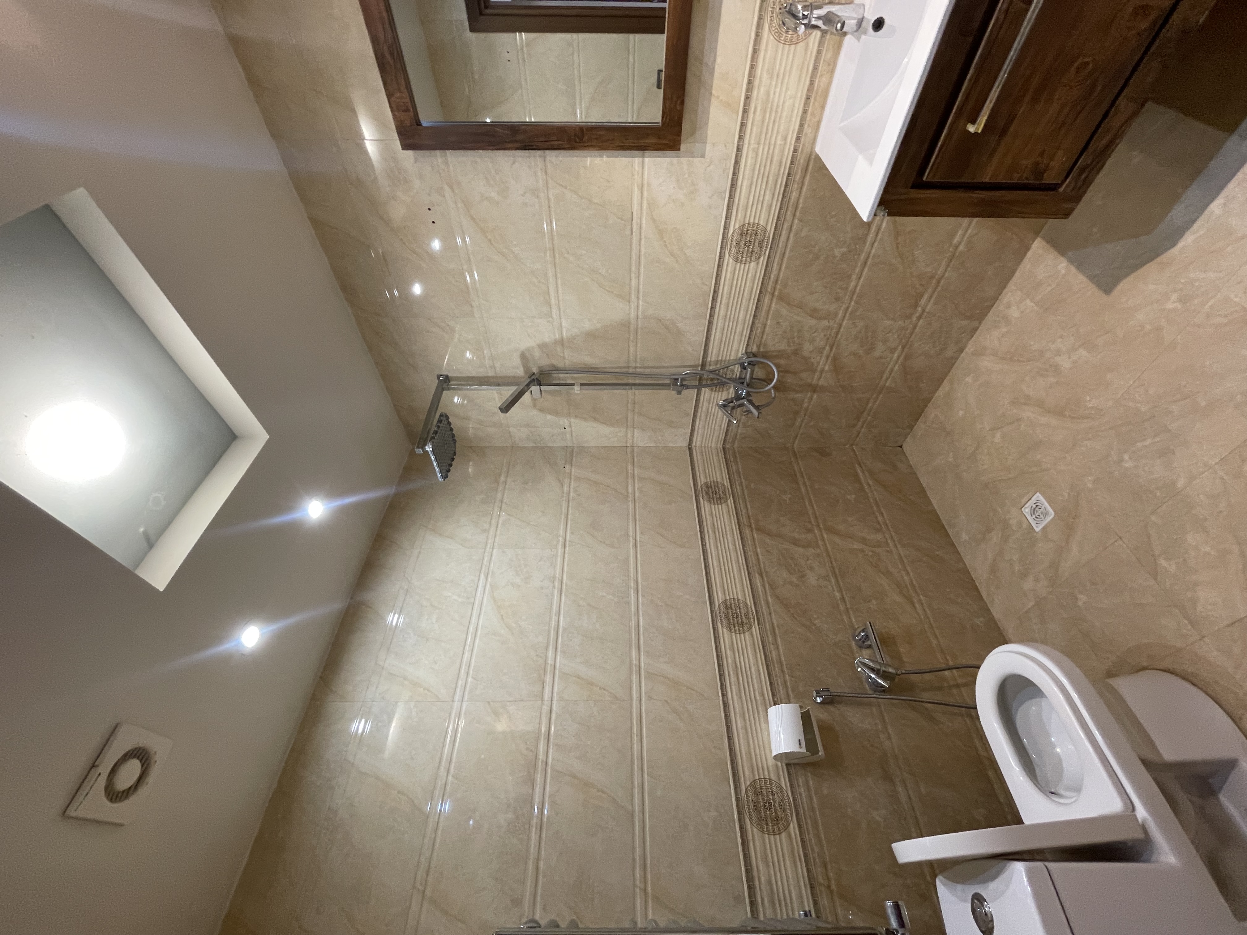 فروش آپارتمان 115 متر نیاوران 2 خواب