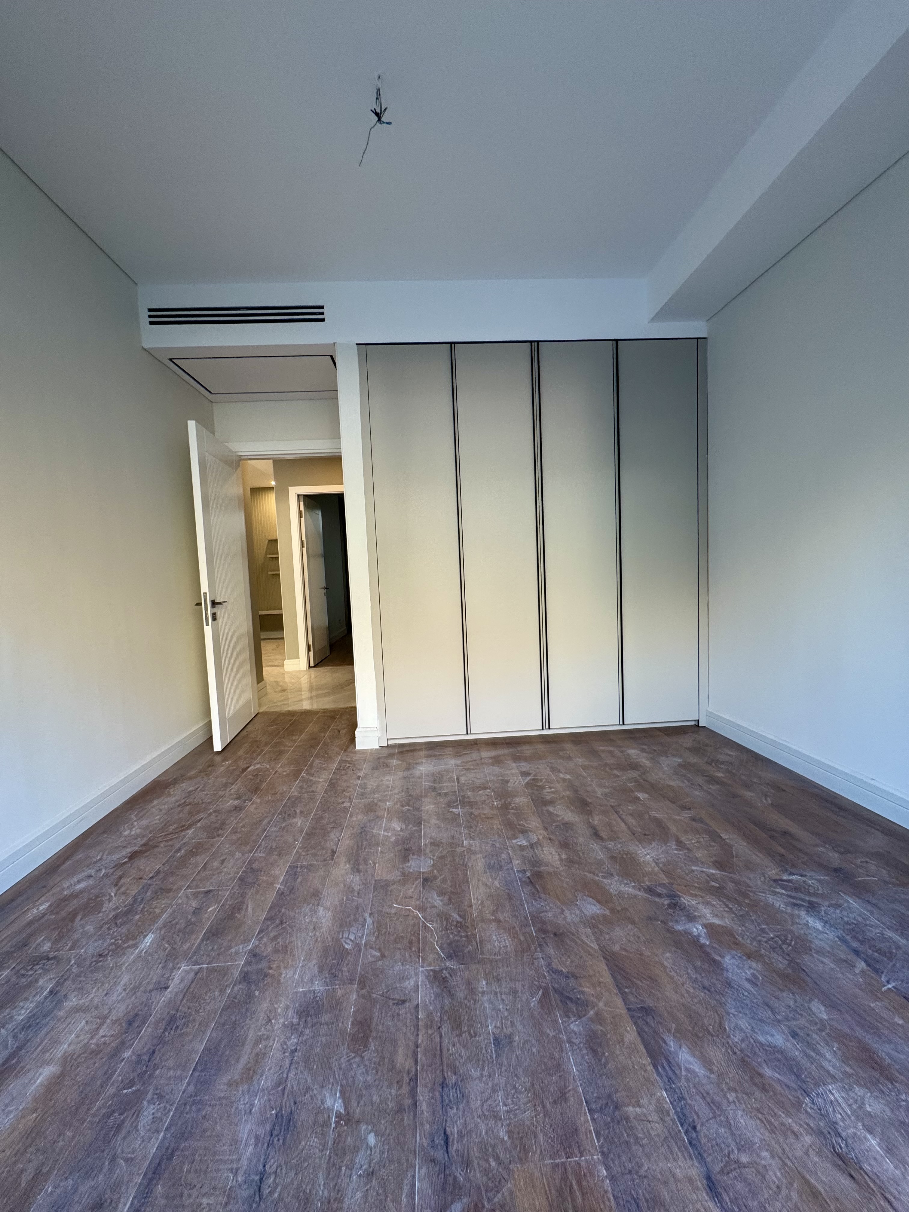 فروش آپارتمان 150متر نیاوران 2پارکینگ