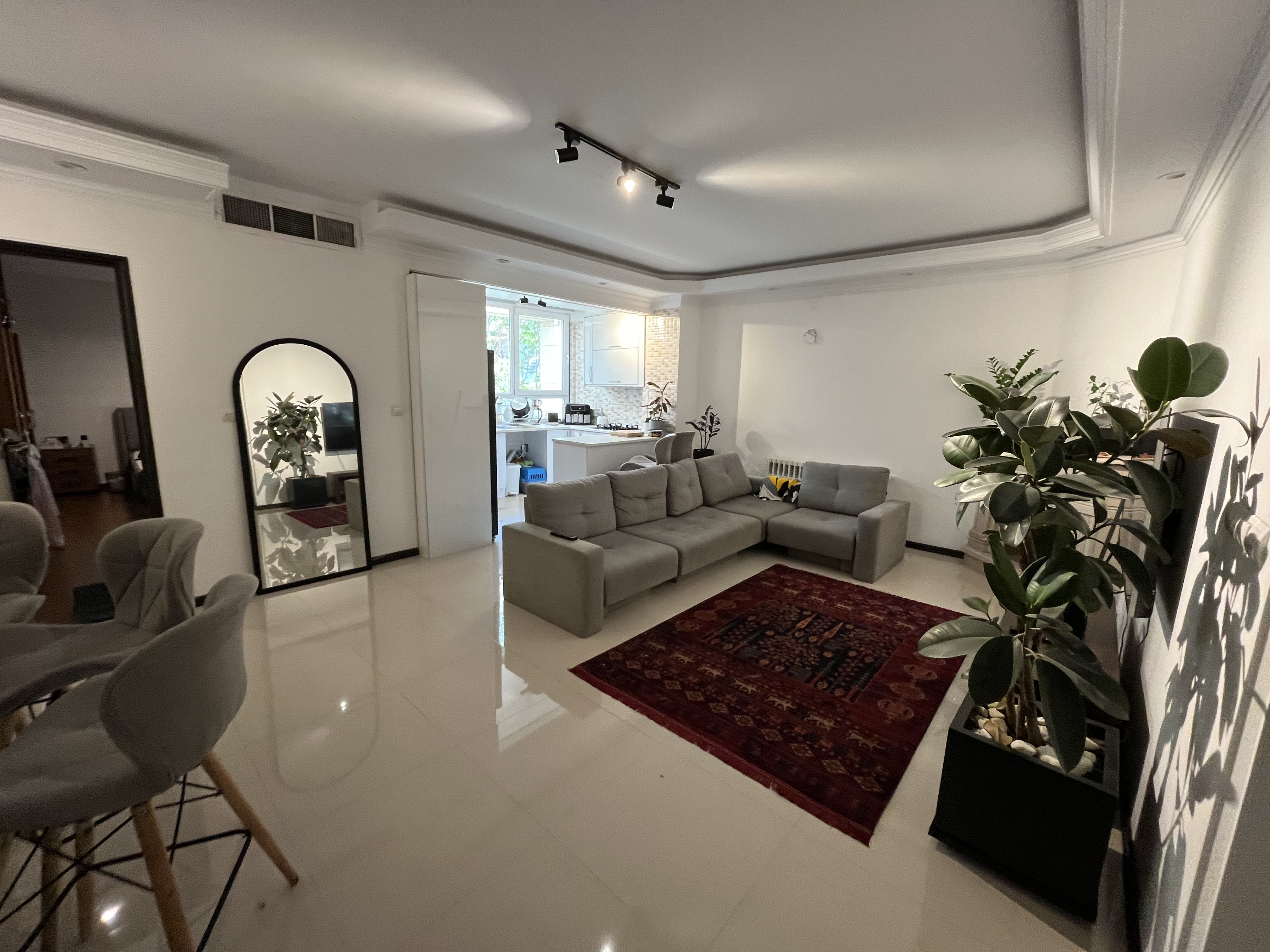 اجاره اپارتمان 100 متر دیباجی