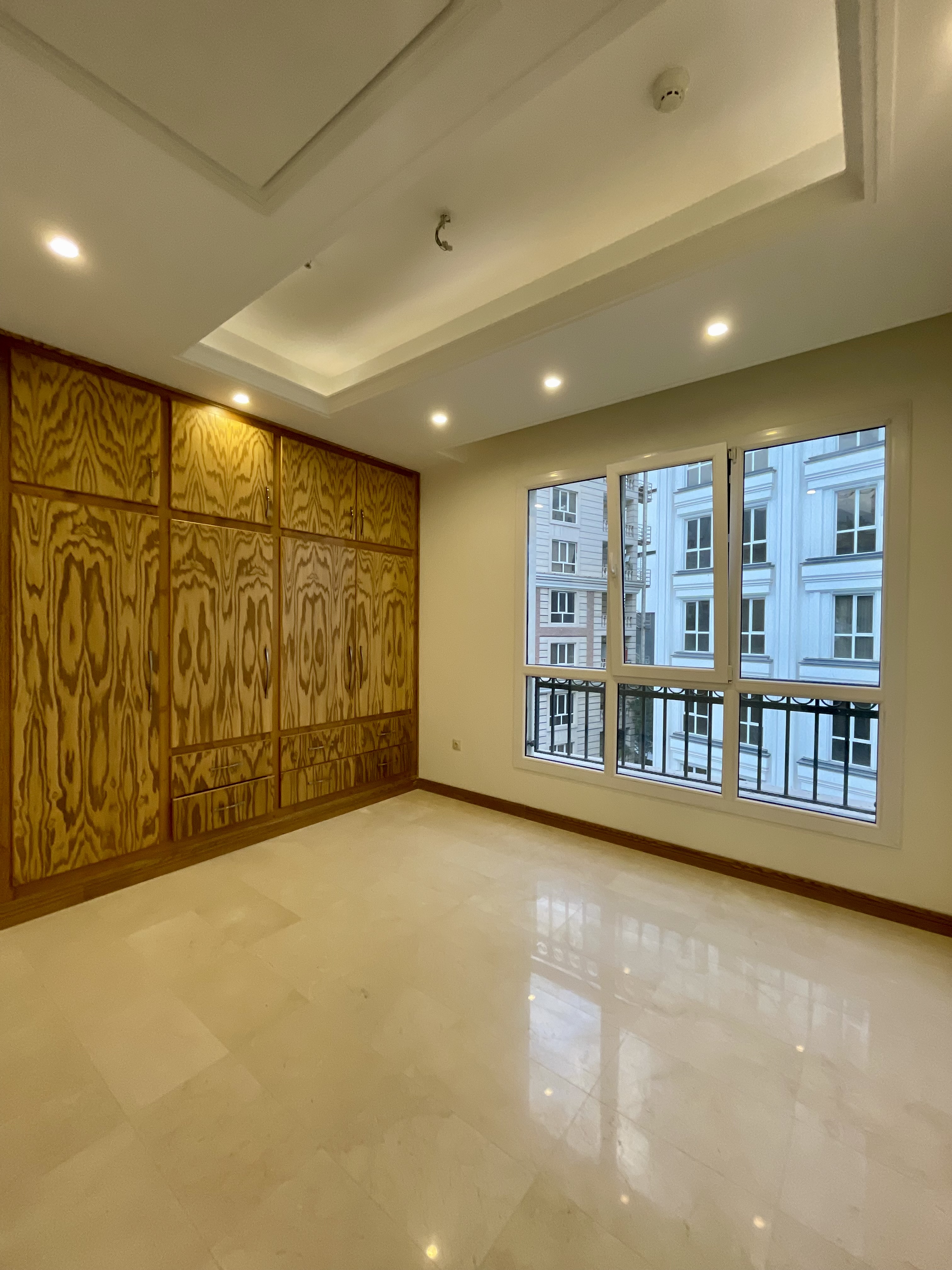 اجاره آپارتمان 165 متر فرمانیه سه خواب