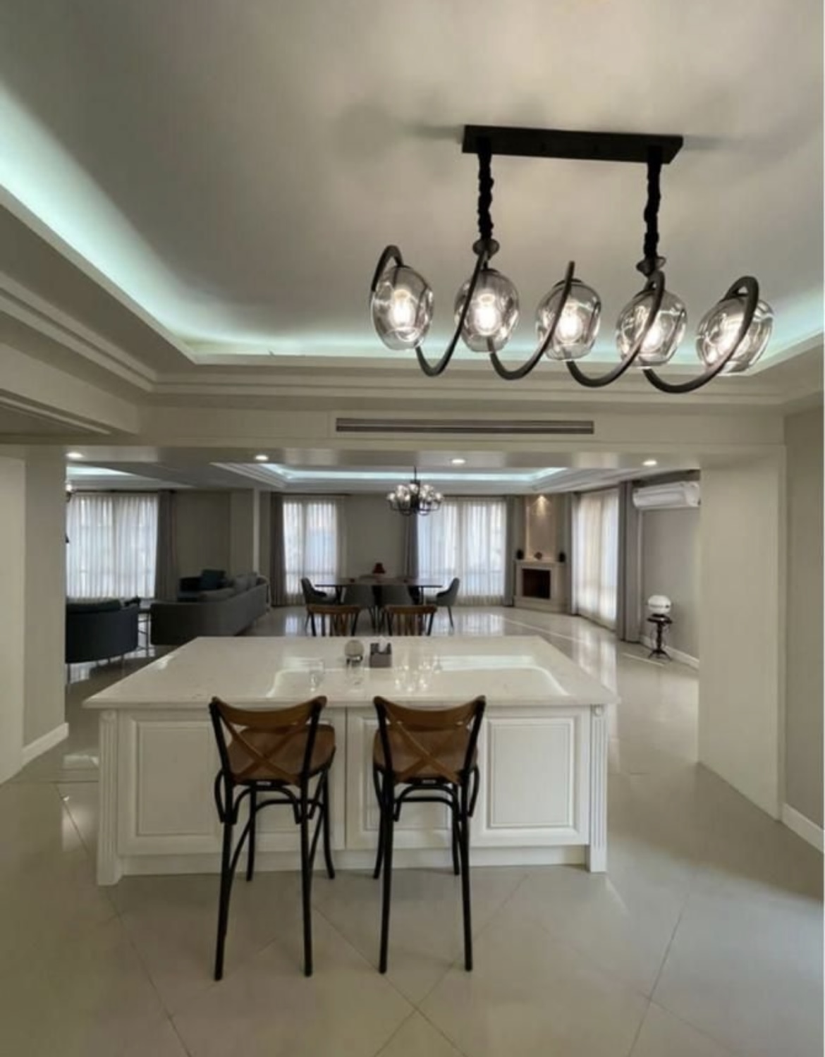 فروش آپارتمان 330متر نیاوران