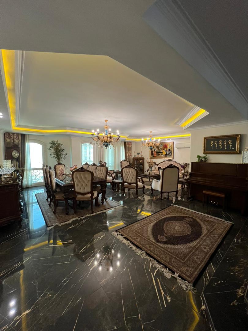 اجاره اپارتمان 210متر نیاوران