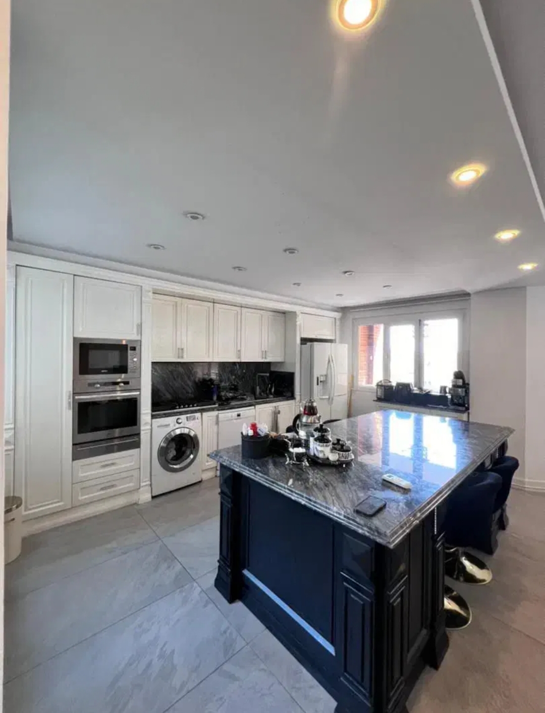 فروش آپارتمان 178متر هروی 3خواب