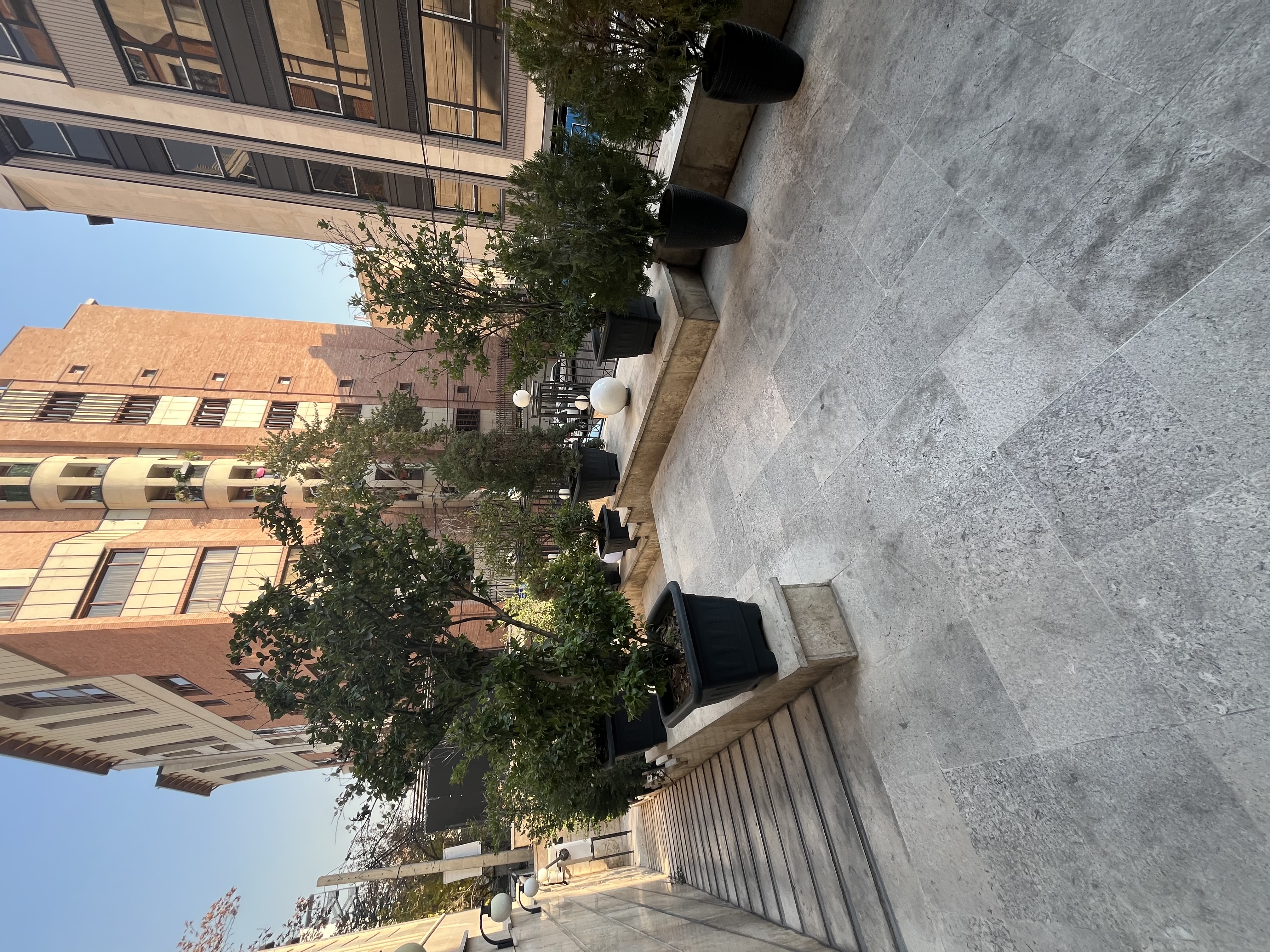 اجاره اداری 110 متر  اندرزگو