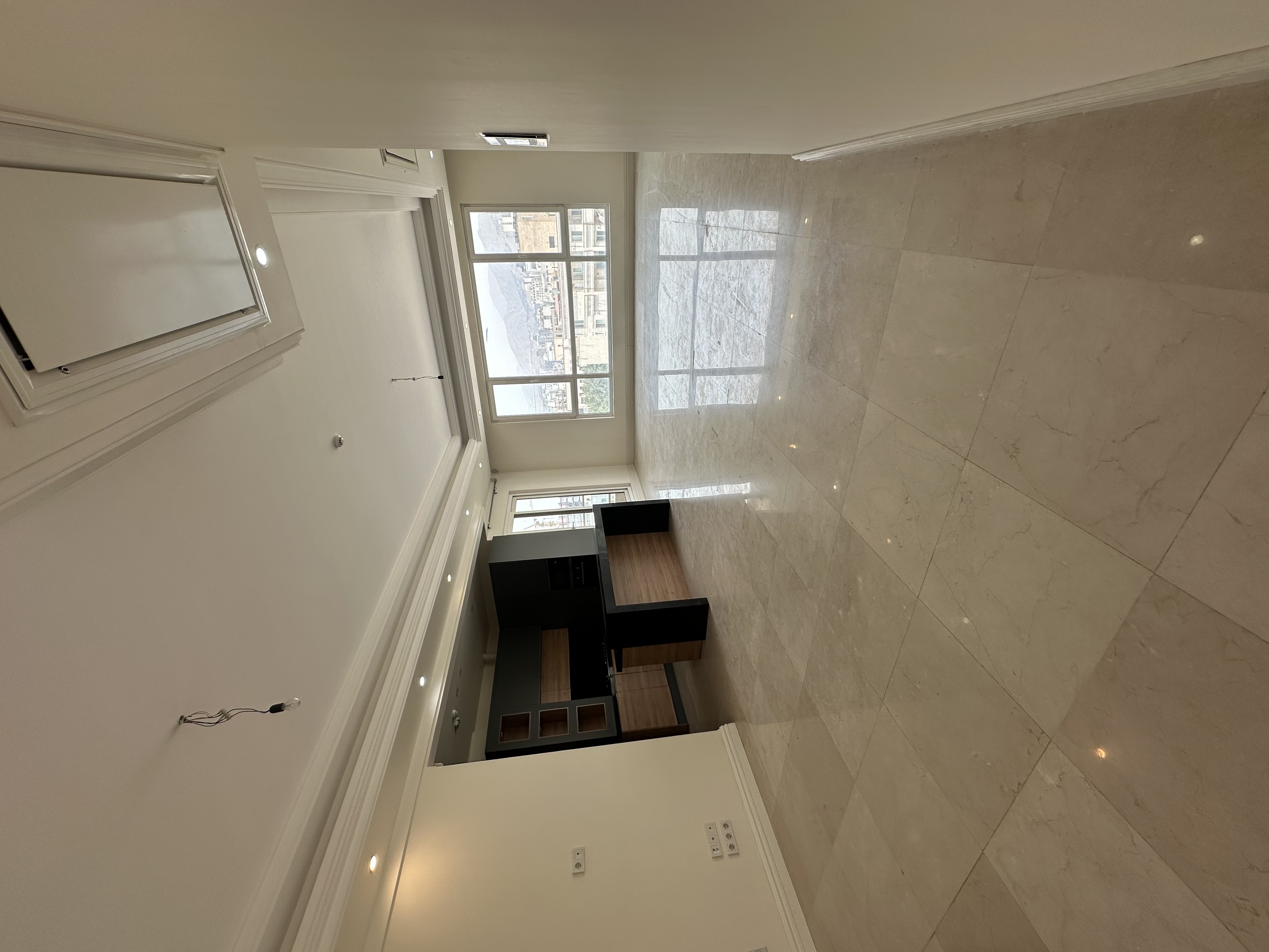 اجاره آپارتمان 160متر اقدسیه تراس قابل چیدمان