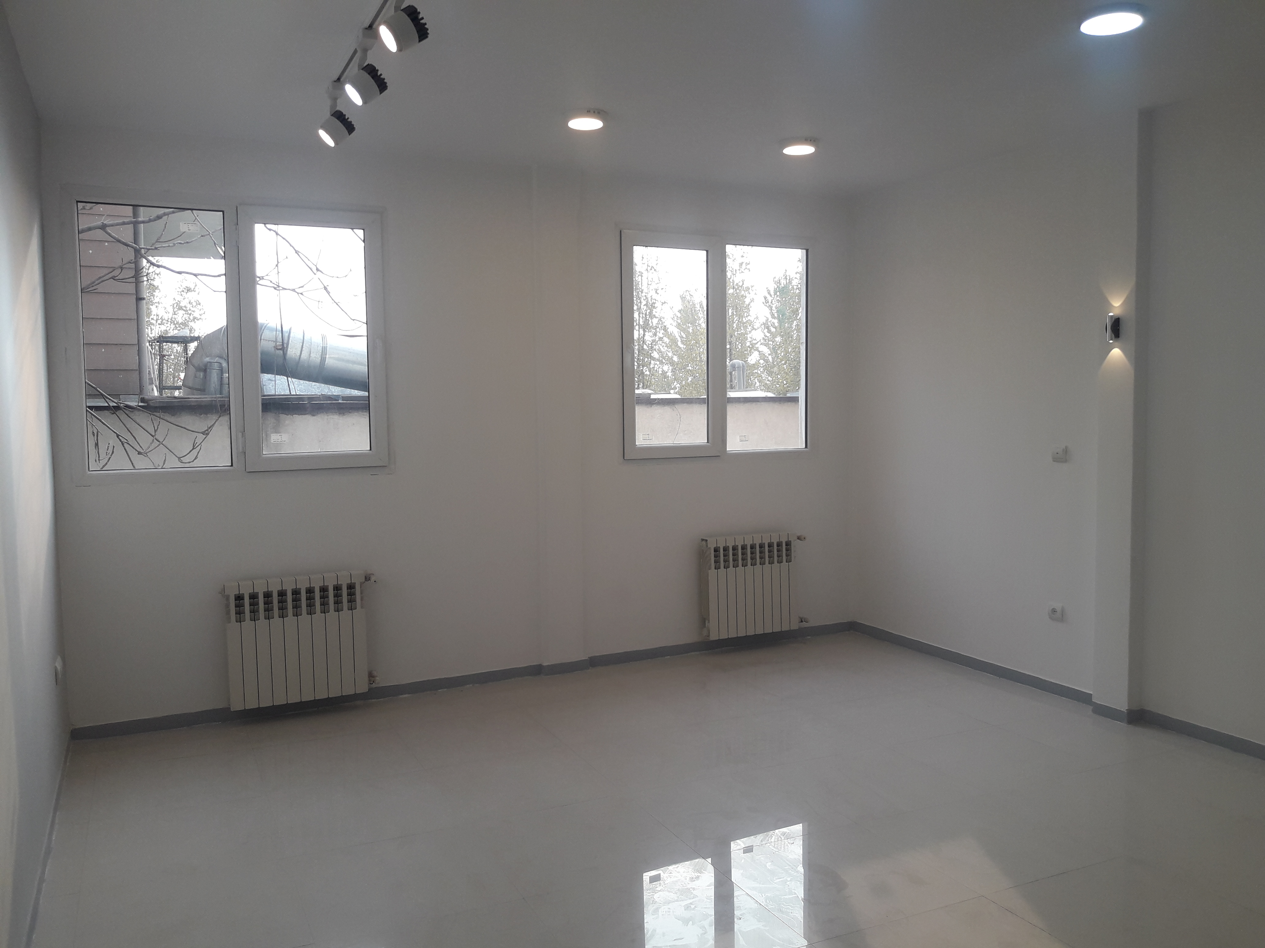 فروش آپارتمان 60 متر هروی غرق نور