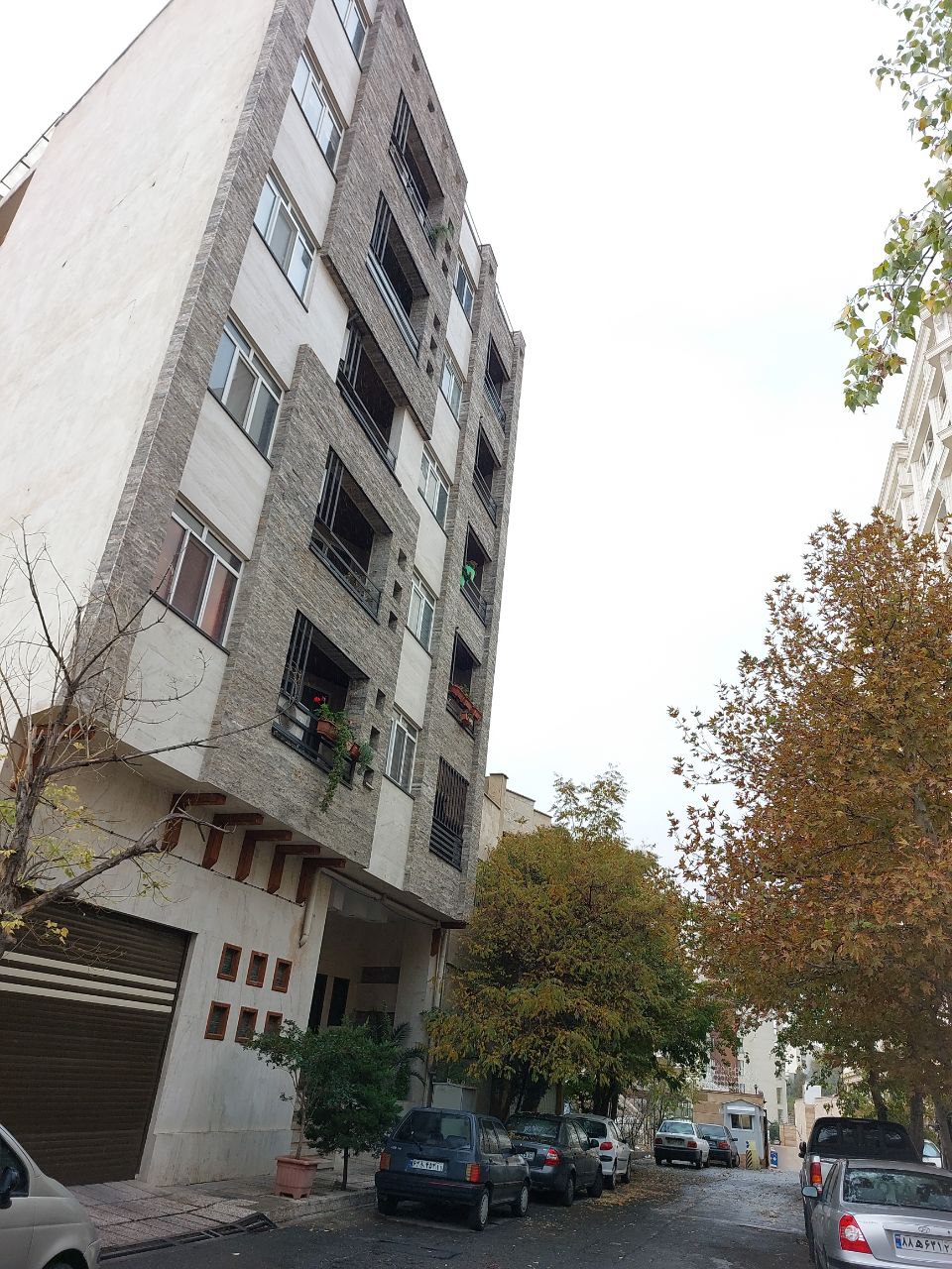 فروس آپارتمان ازگل 95 متر 2 خواب بالکن دار سرایداری