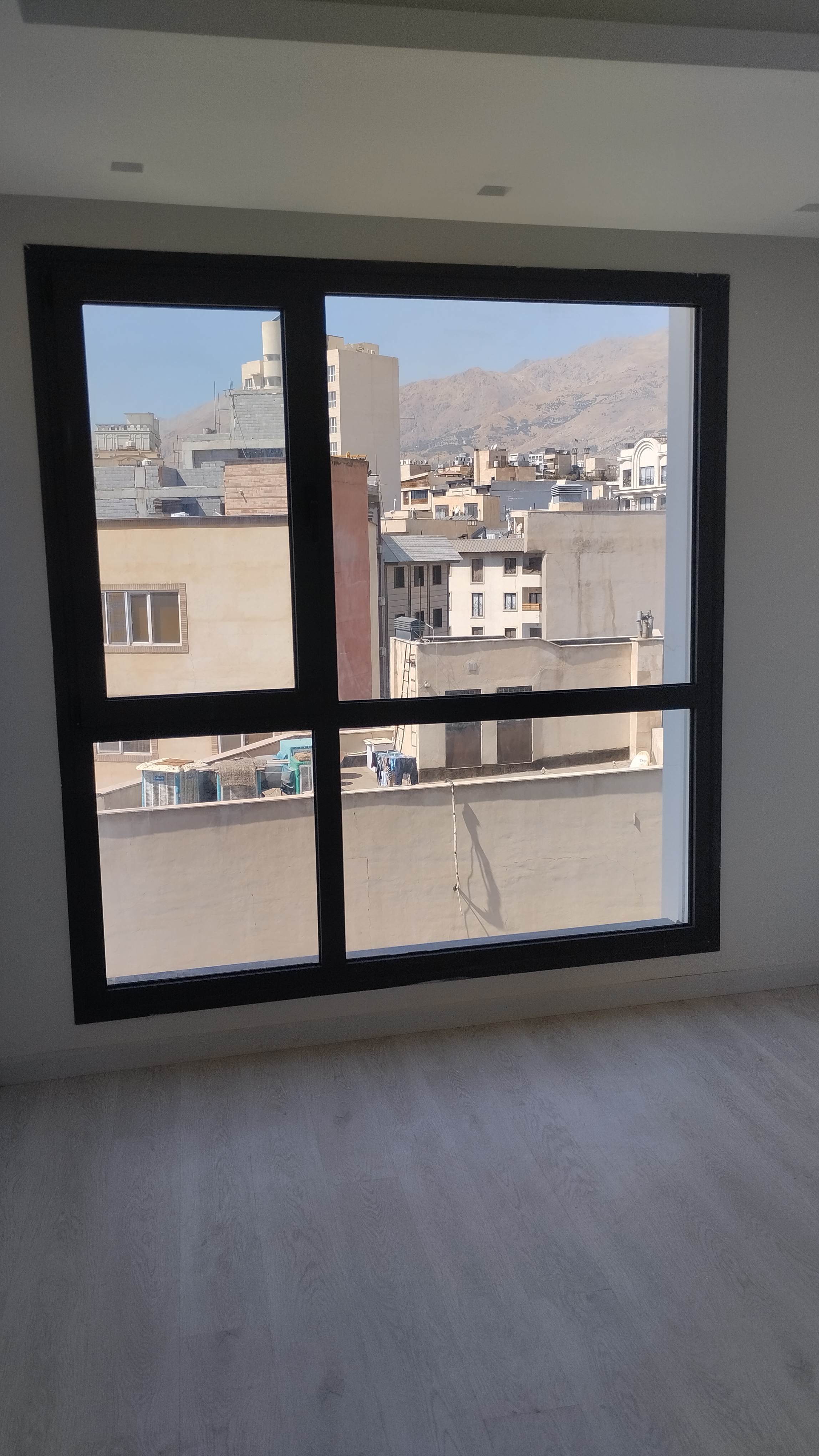 فروش آپارتمان 200 متر 3 خواب فول امکانات