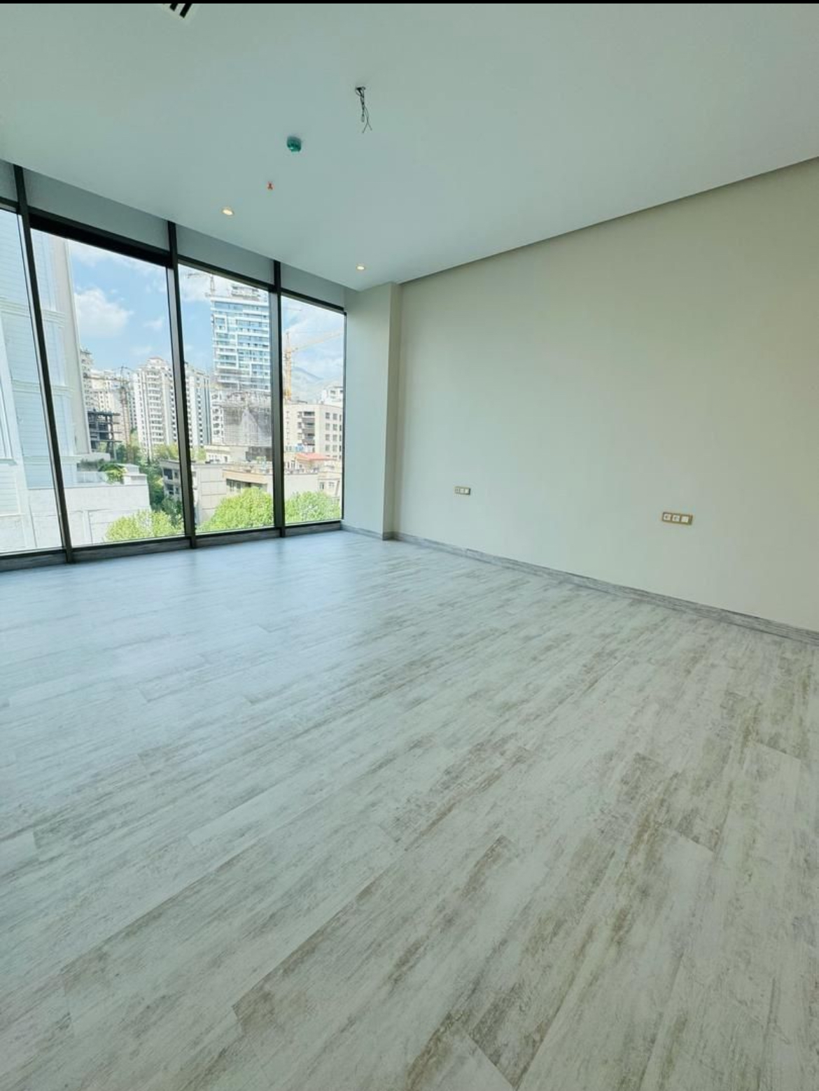 اجاره اپارتمان چهار خواب کامرانیه فول امکانات