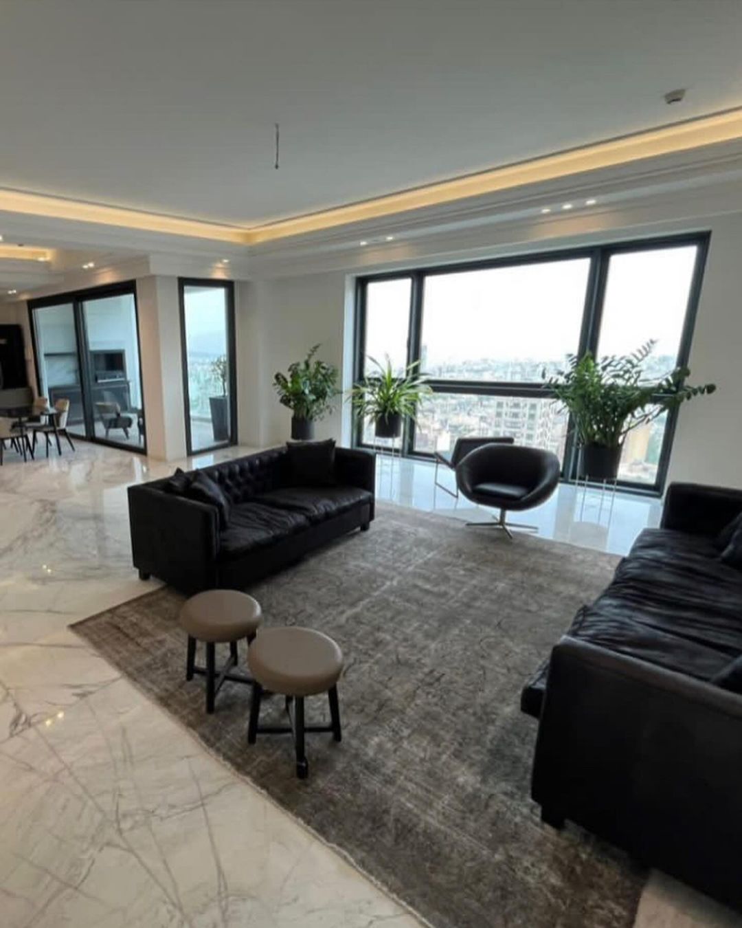 اجاره آپارتمان 190 متر نیاوران مشاعات هتلینگ