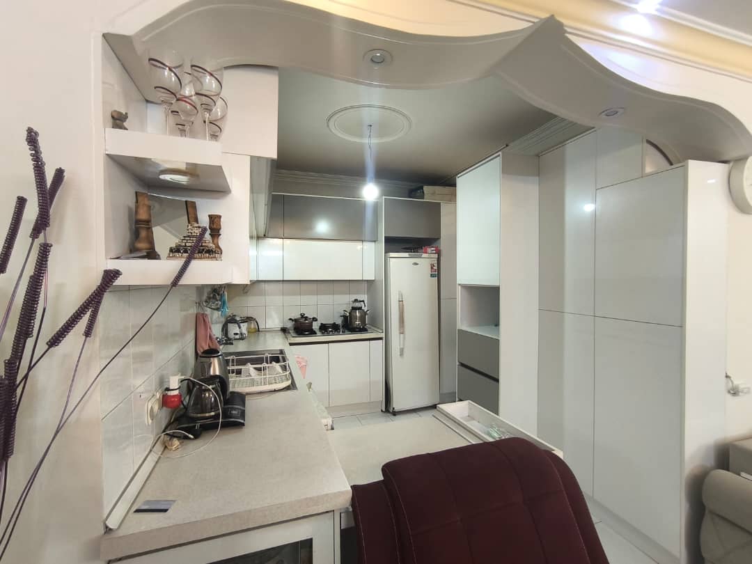 رهن و اجاره آپارتمان 65متر فدک بازسازی شده