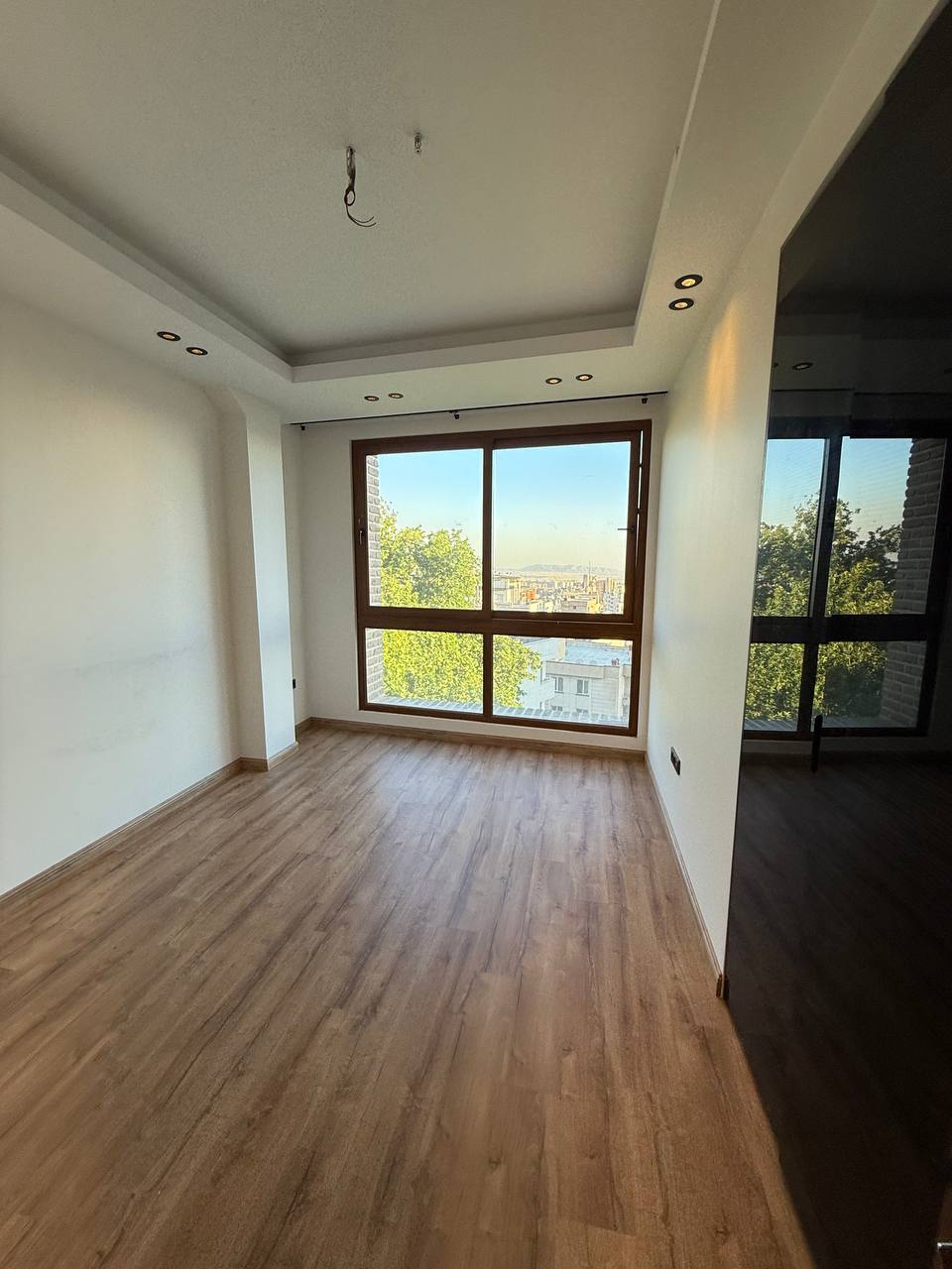 اجاره آپارتمان 220 متر نیاوران کلید نخورده