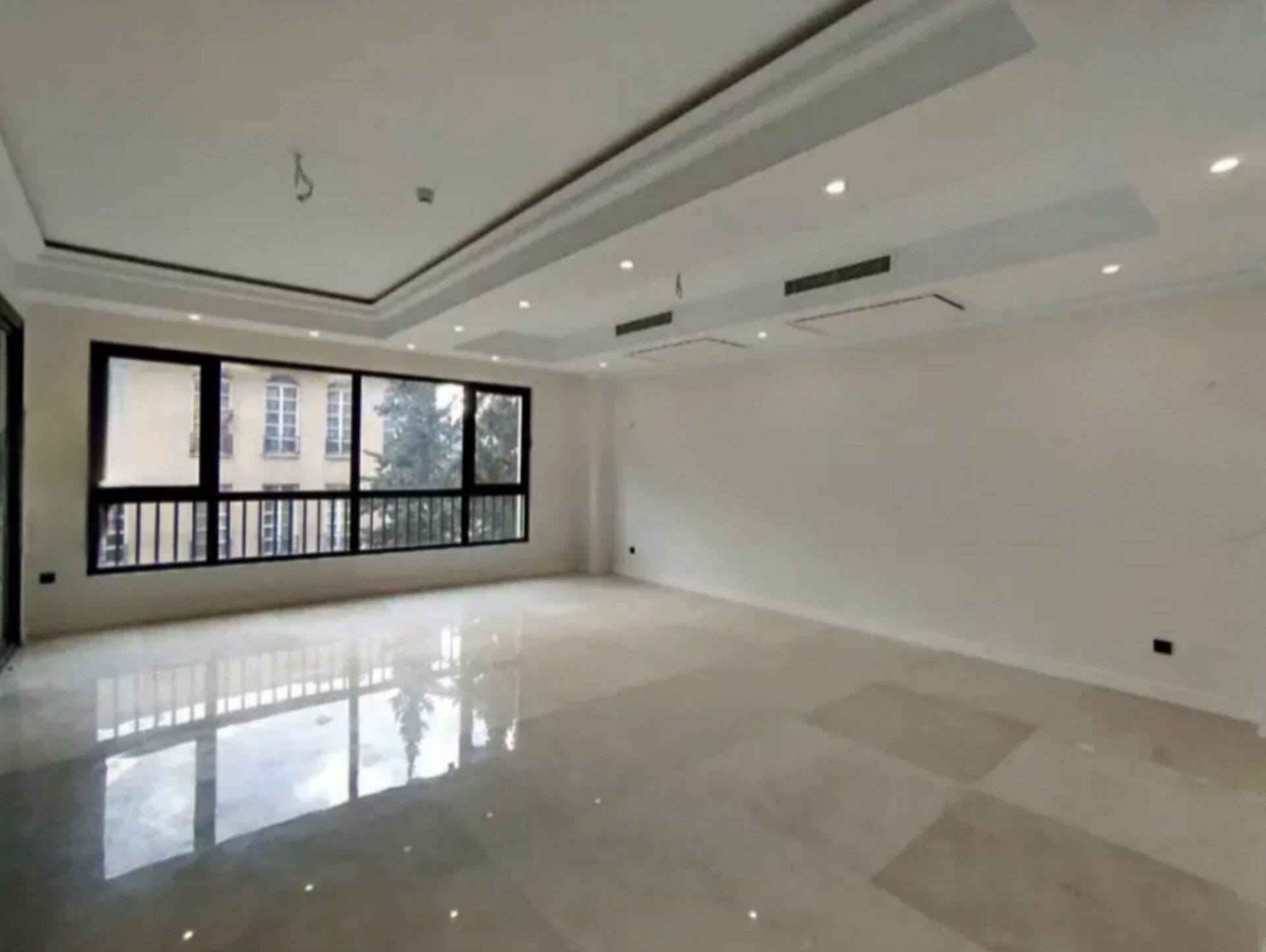 فروش آپارتمان 160 متر قیطریه کلید نخورده نور عالی (چند قدمی پارک قیطریه)