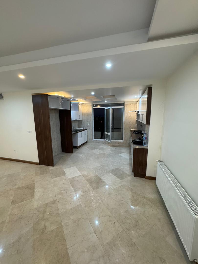 رهن و اجاره اپارتمان 80 متری 2خوابه فول امکانات