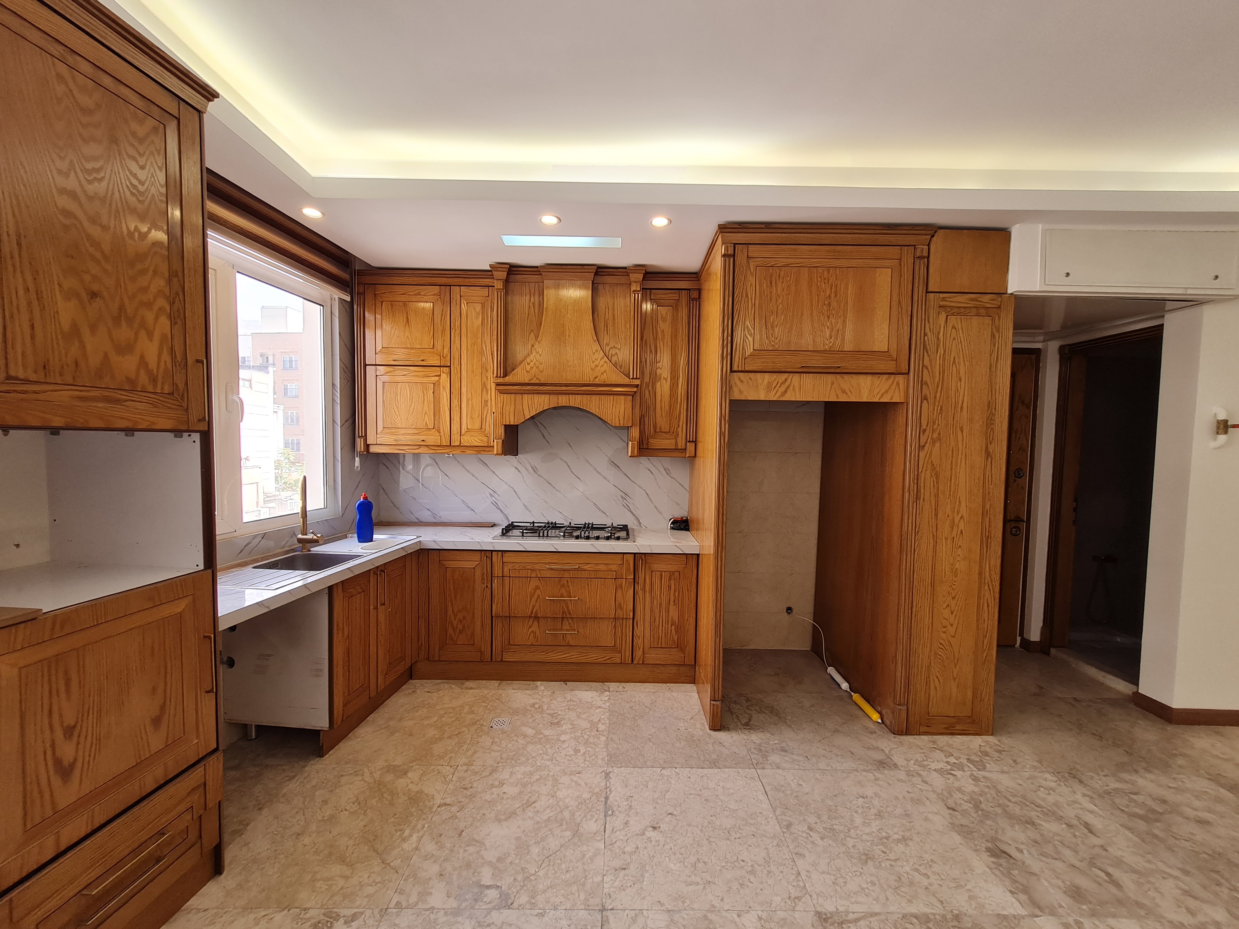 فروش آپارتمان 100 متر تاپ لوکیشن فرمانیه غربی