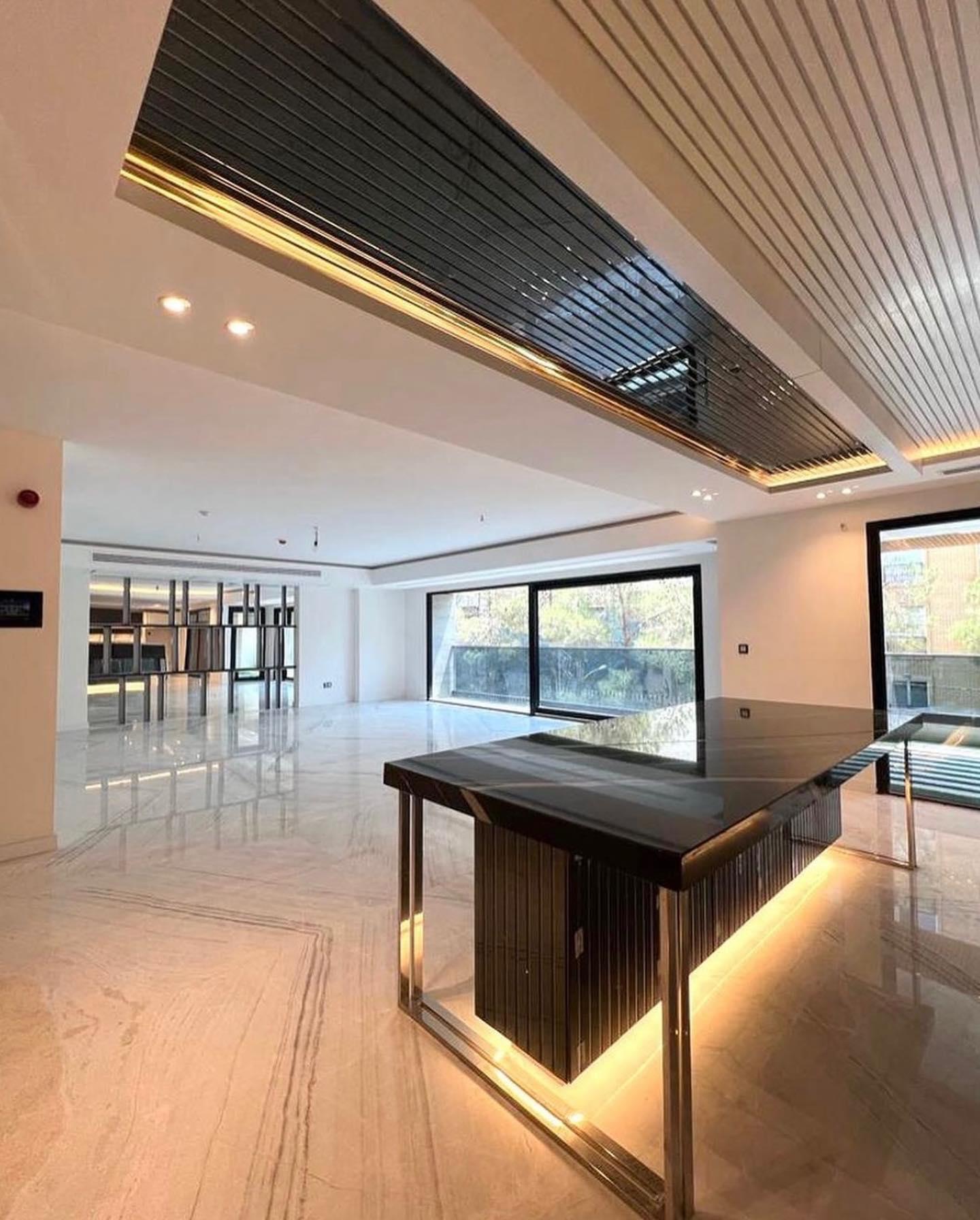 فروش آپارتمان 215متر کامرانیه فول بازسازی مدرن