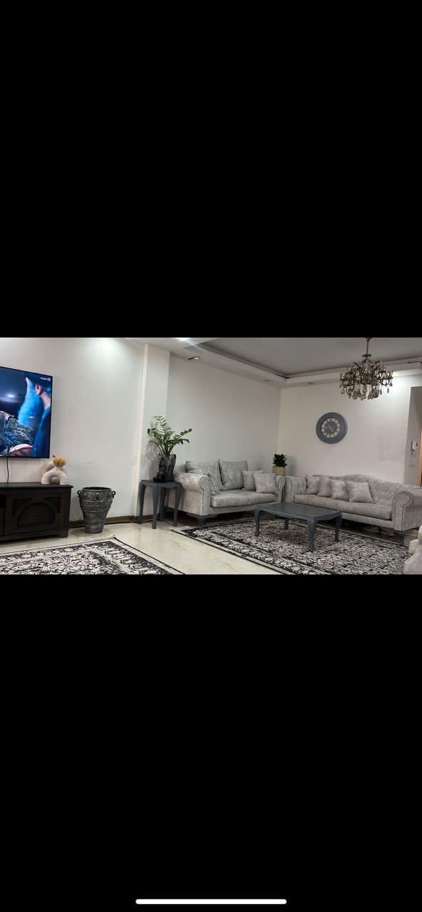 اجاره آپارتمان 130متر نارمک نوساز 2 پارکینگ