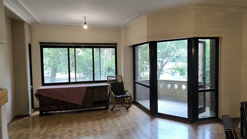 اجاره اداری 100متر  نیاوران