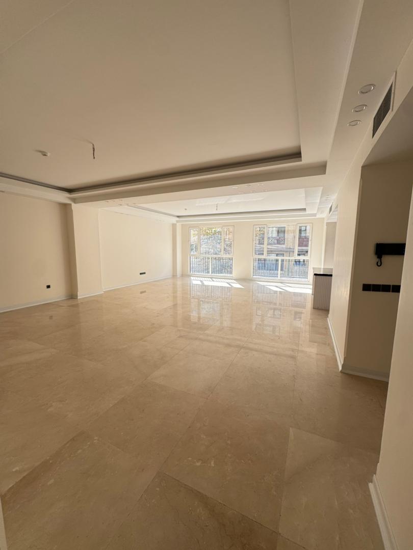 اجاره آپارتمان 220متر نارمک فول امکانات کلیدنخورده