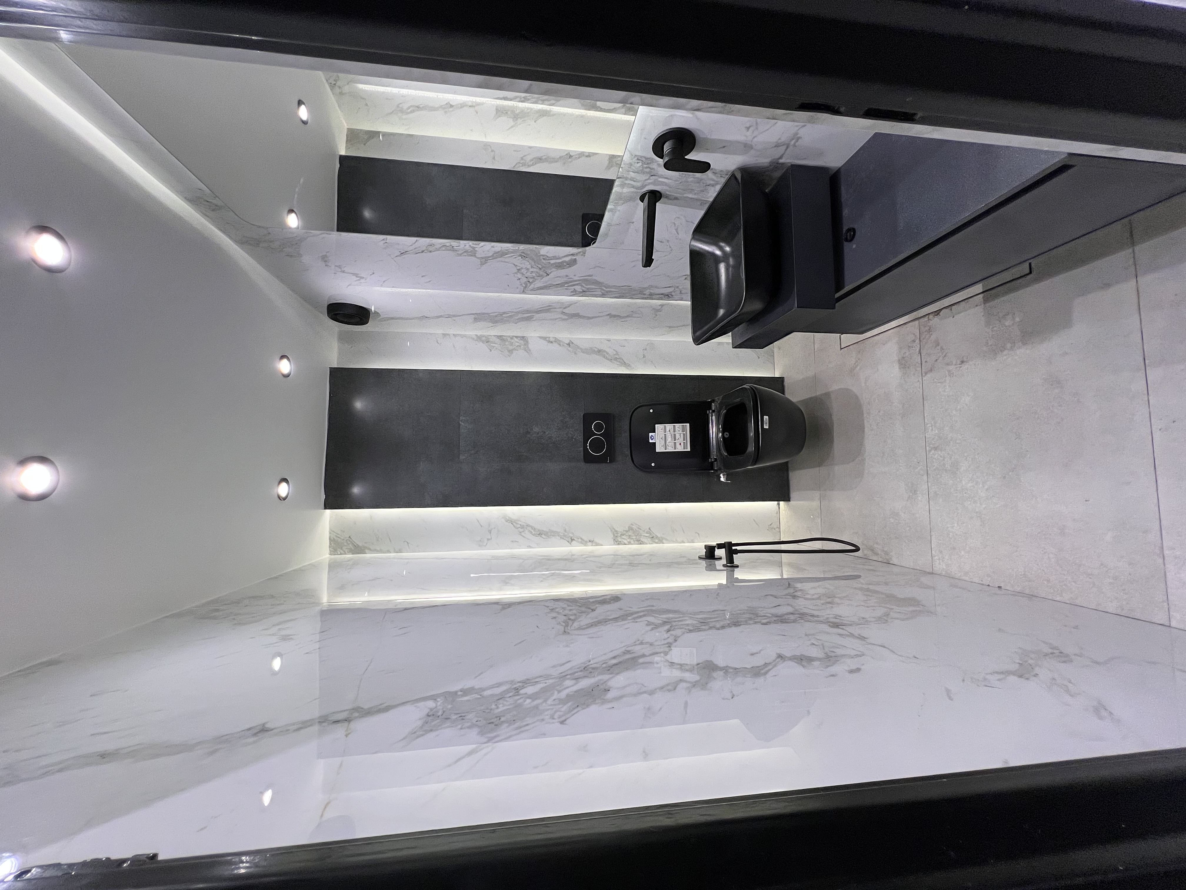 فروش آپارتمان 147 متر جهانتاب فول بازسازی متریال درجه یک