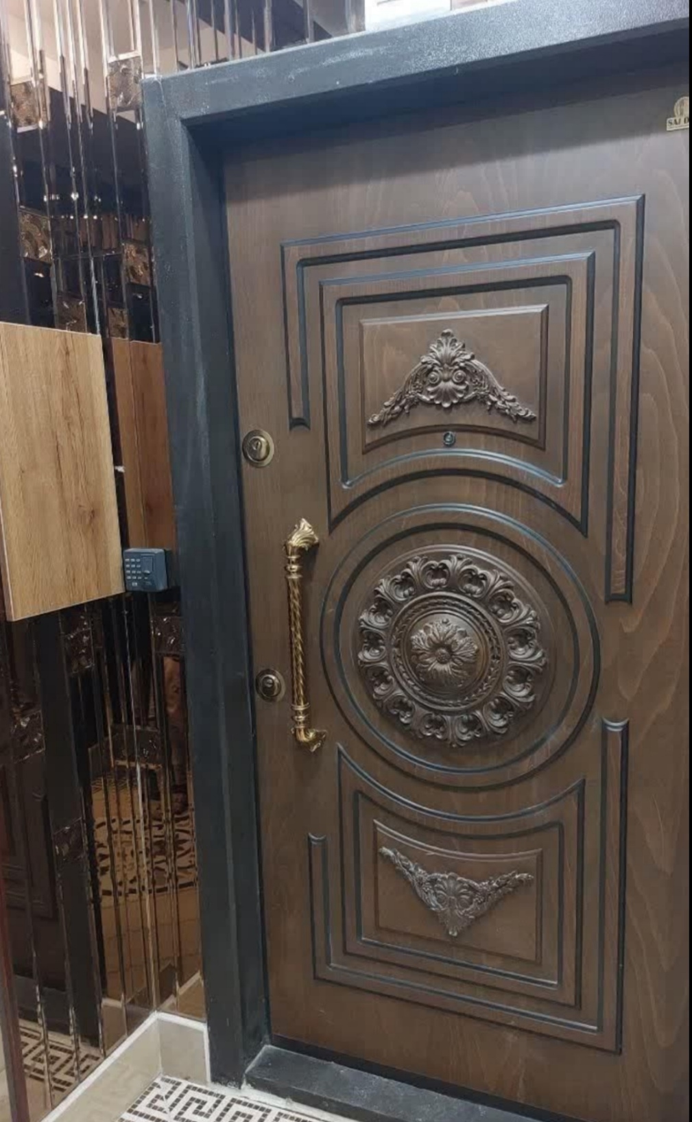 فروش آپارتمان 153 متری 2 پارکینگ 2 خواب مستر