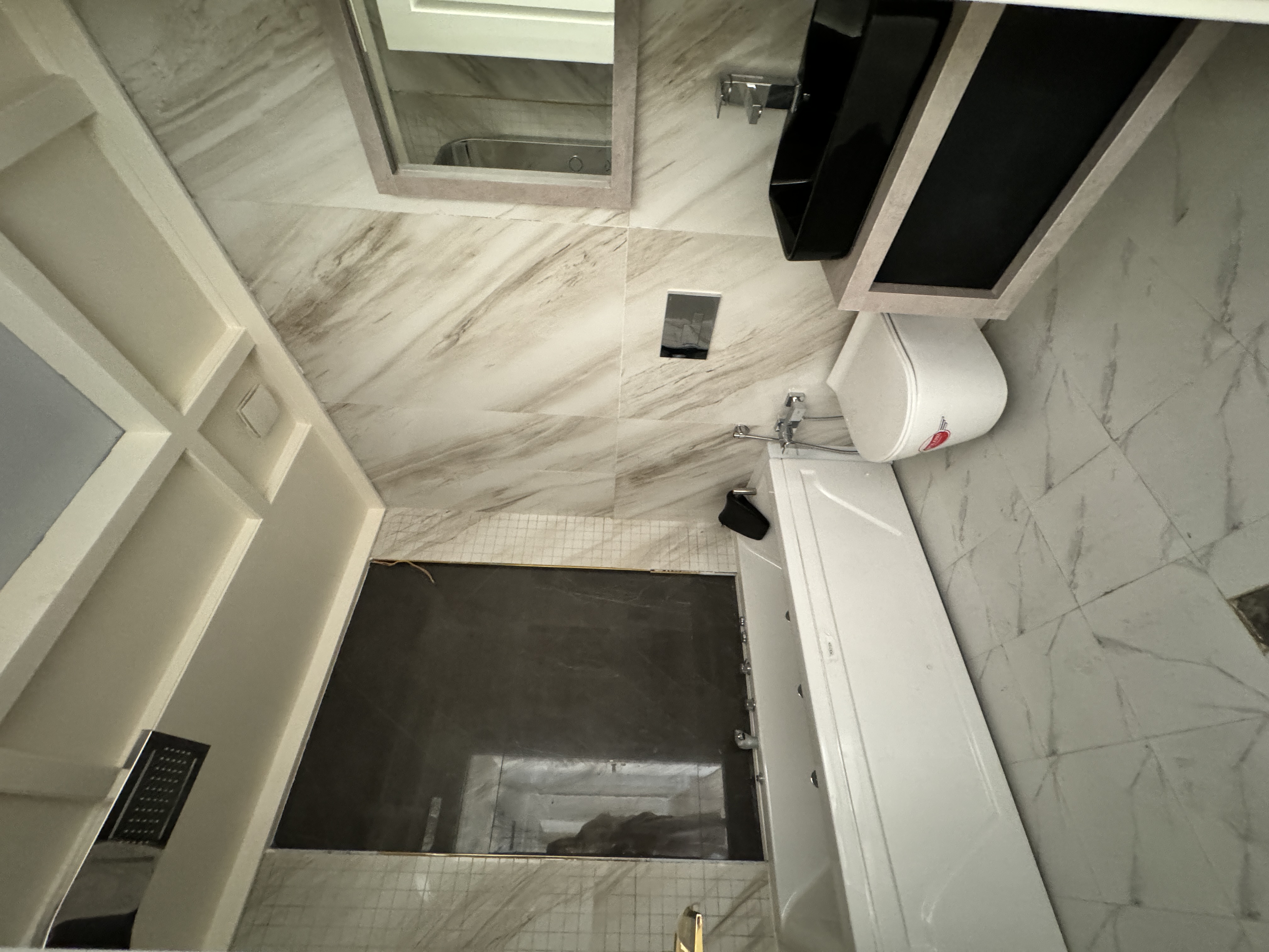 فروش آپارتمان 220 متر سه خواب اجودانیه