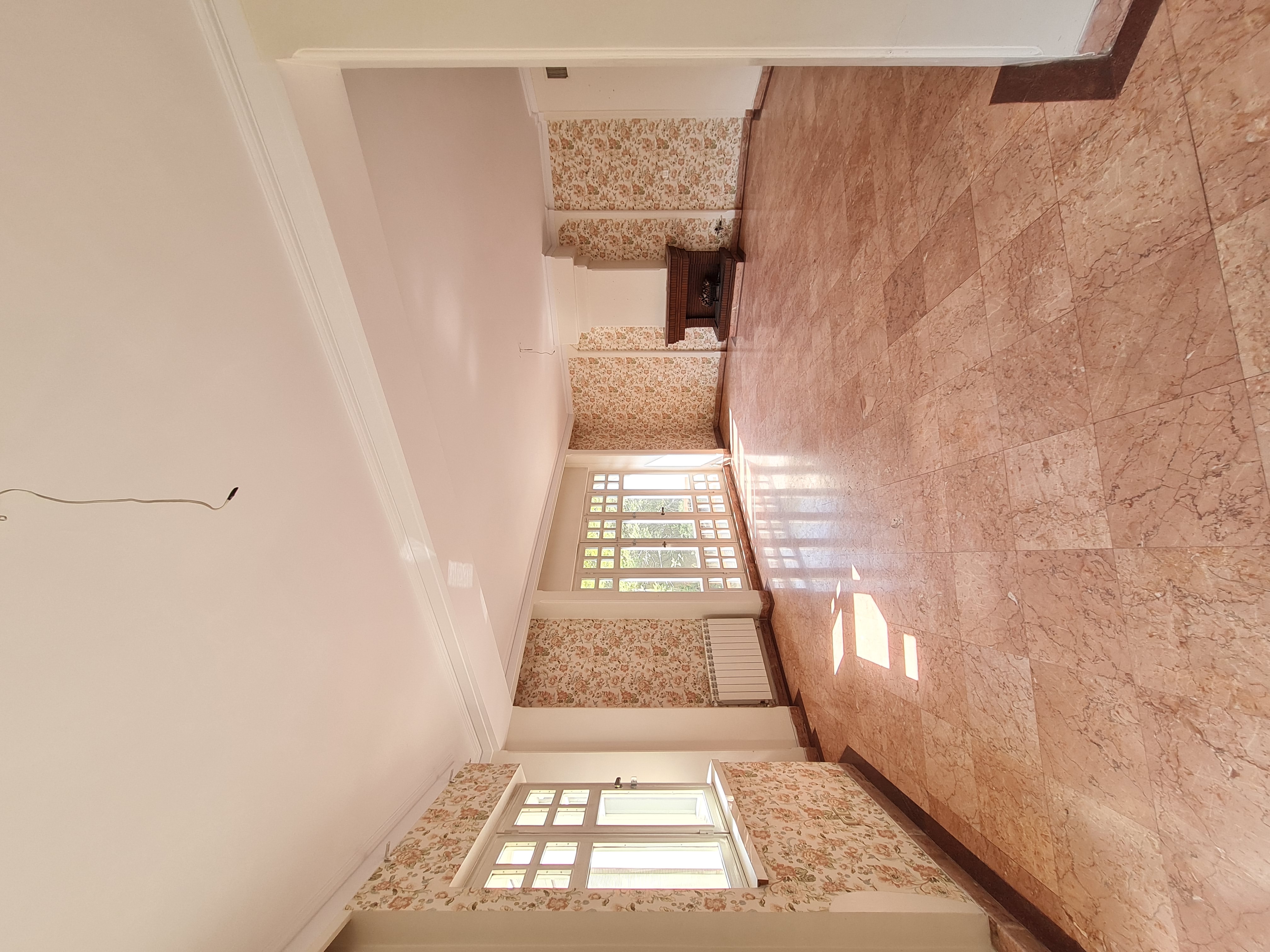 فروش آپارتمان 171 متر جهانتاب تاپ لوکیشن