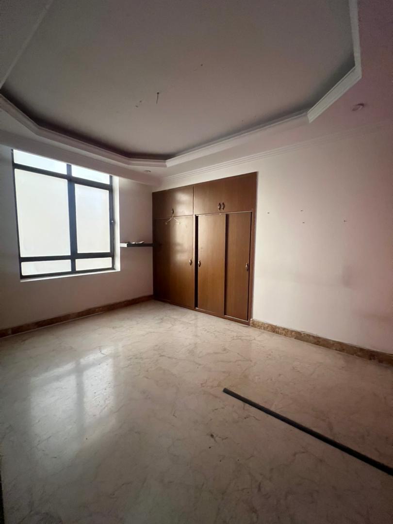 اجاره اداری 130 متر اندرزگو