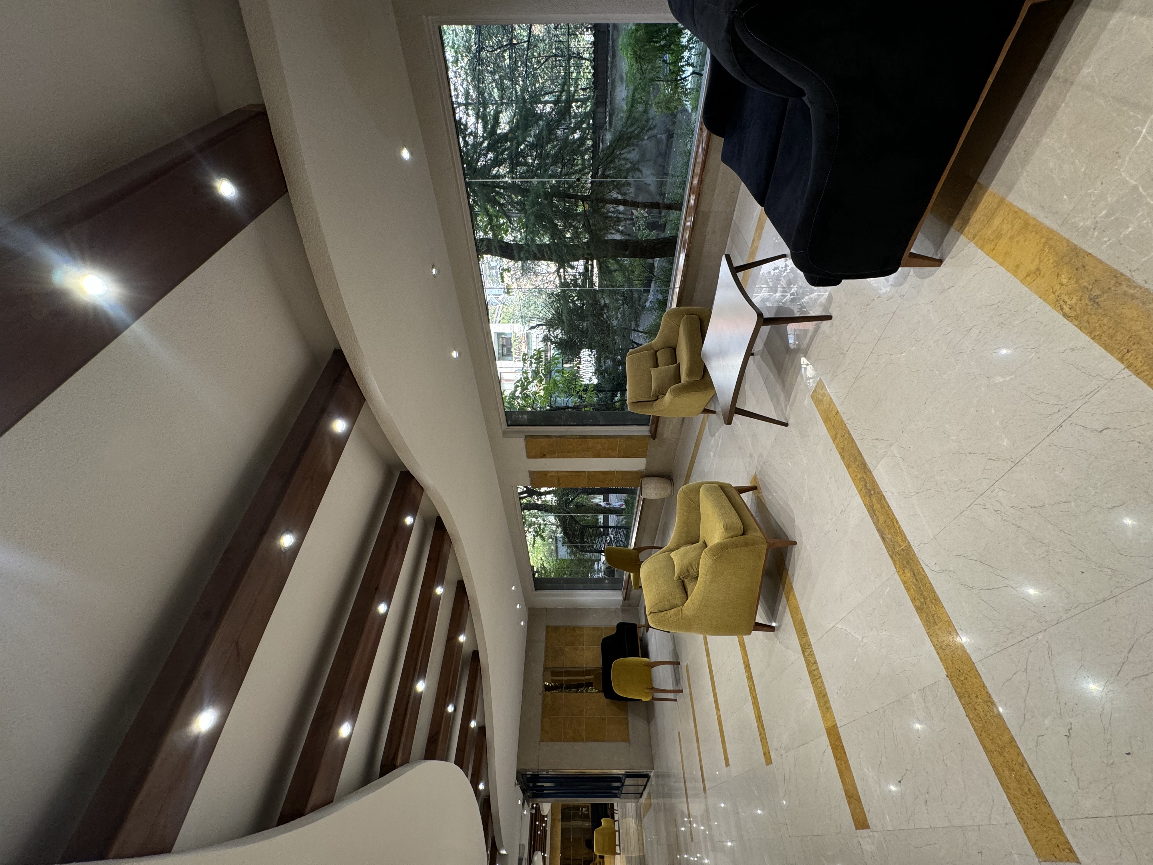 فروش آپارتمان 170 متر فرمانیه شرقی با مشاعات