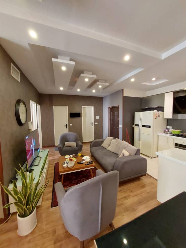 اجاره آپارتمان 70 متر آجودانیه 2 خواب