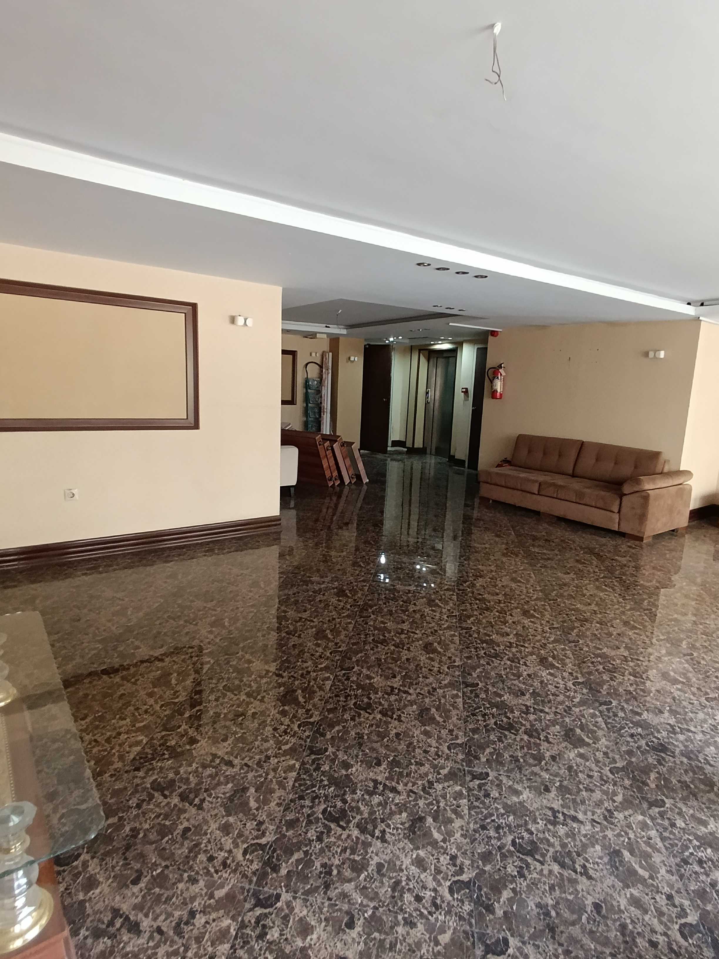 فروش آپارتمان اداری 90 متر بر دولت