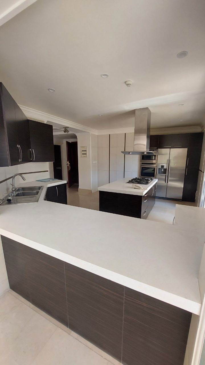 اجاره آپارتمان 230 متر گلسنگ فول مشاعات