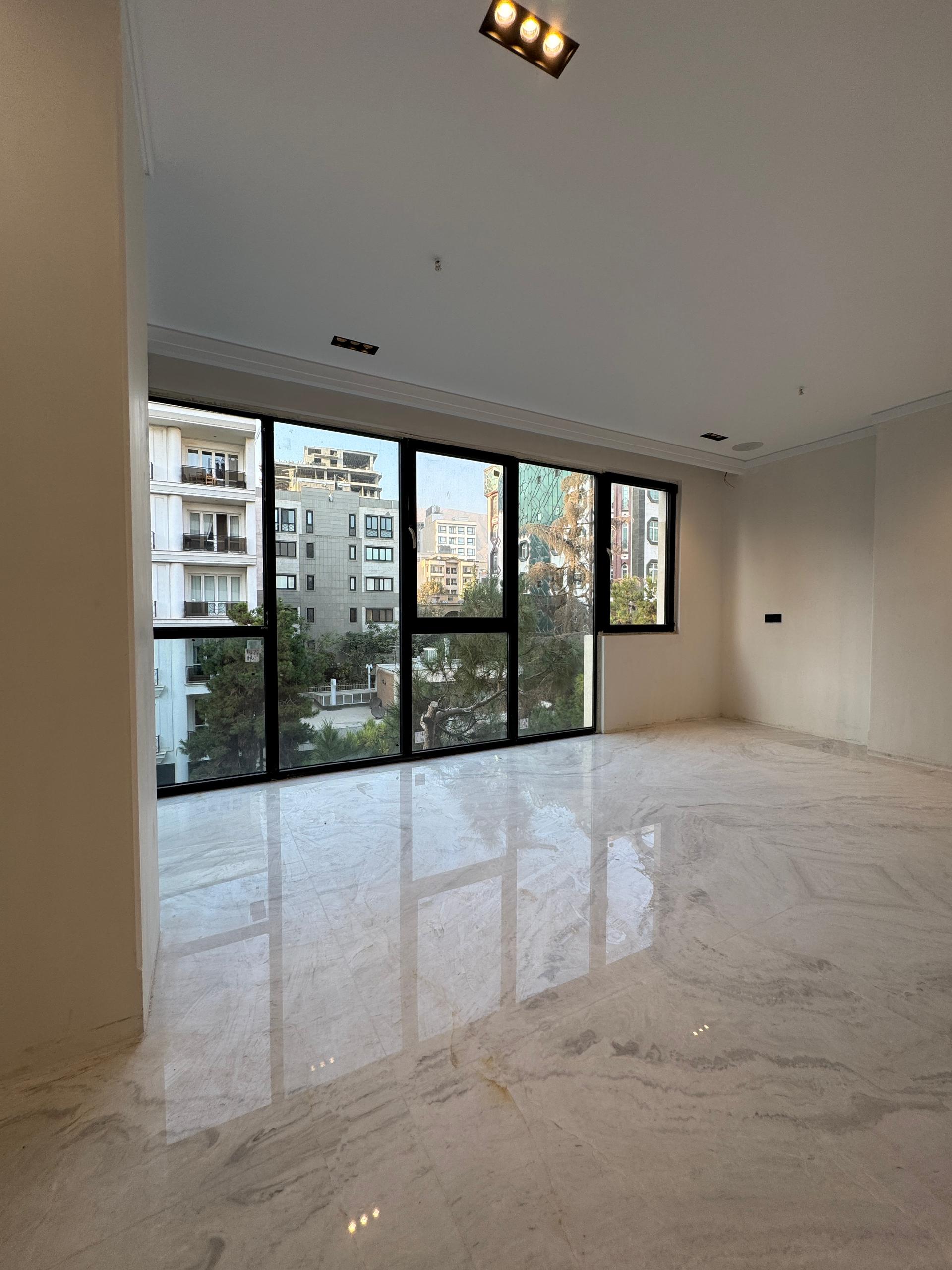 فروش آپارتمان 250 متر 3 خواب فرمانیه سنبل