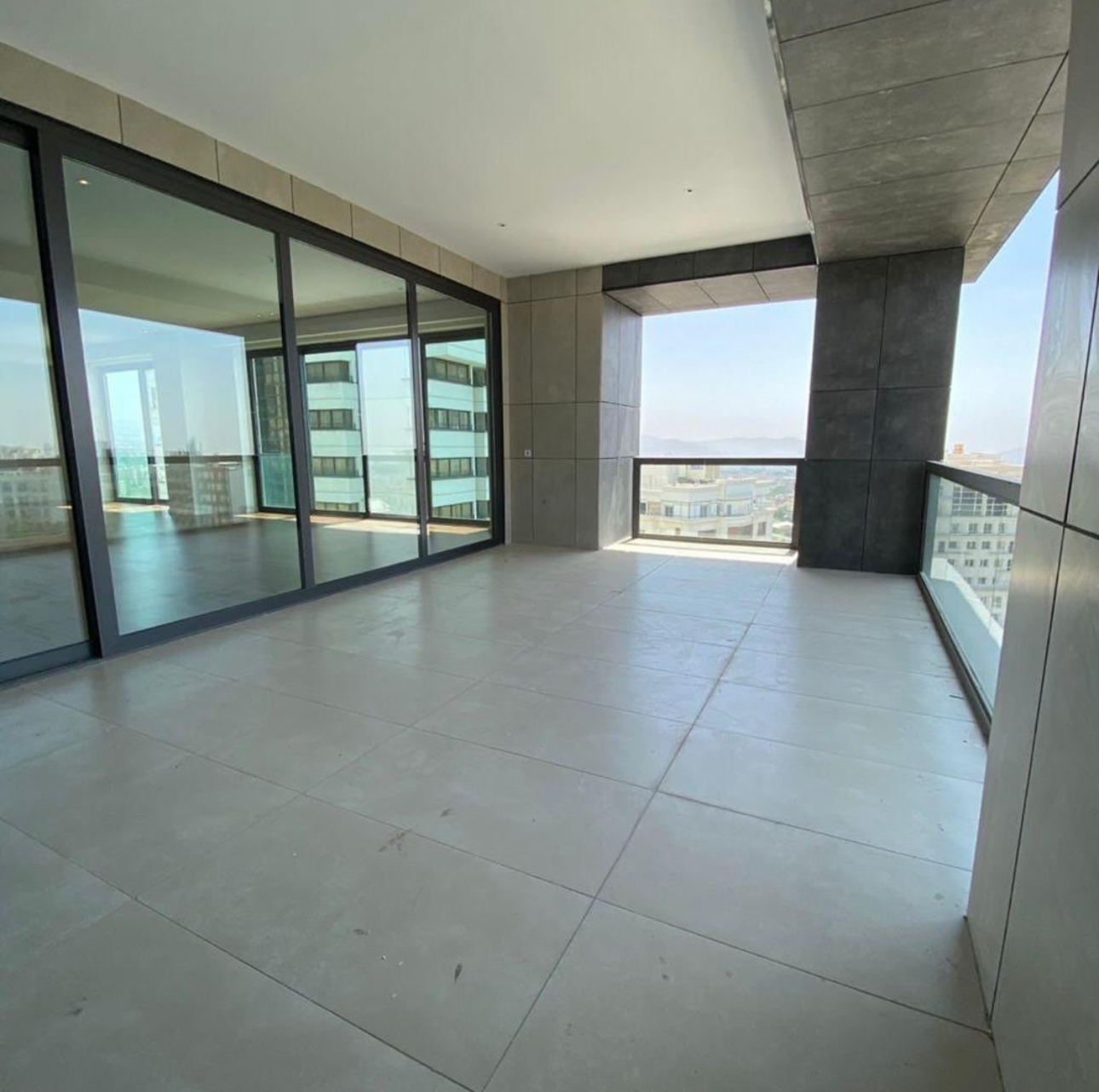 فروش آپارتمان 230 متر صاحبقرانیه سه خواب مستر مدرن