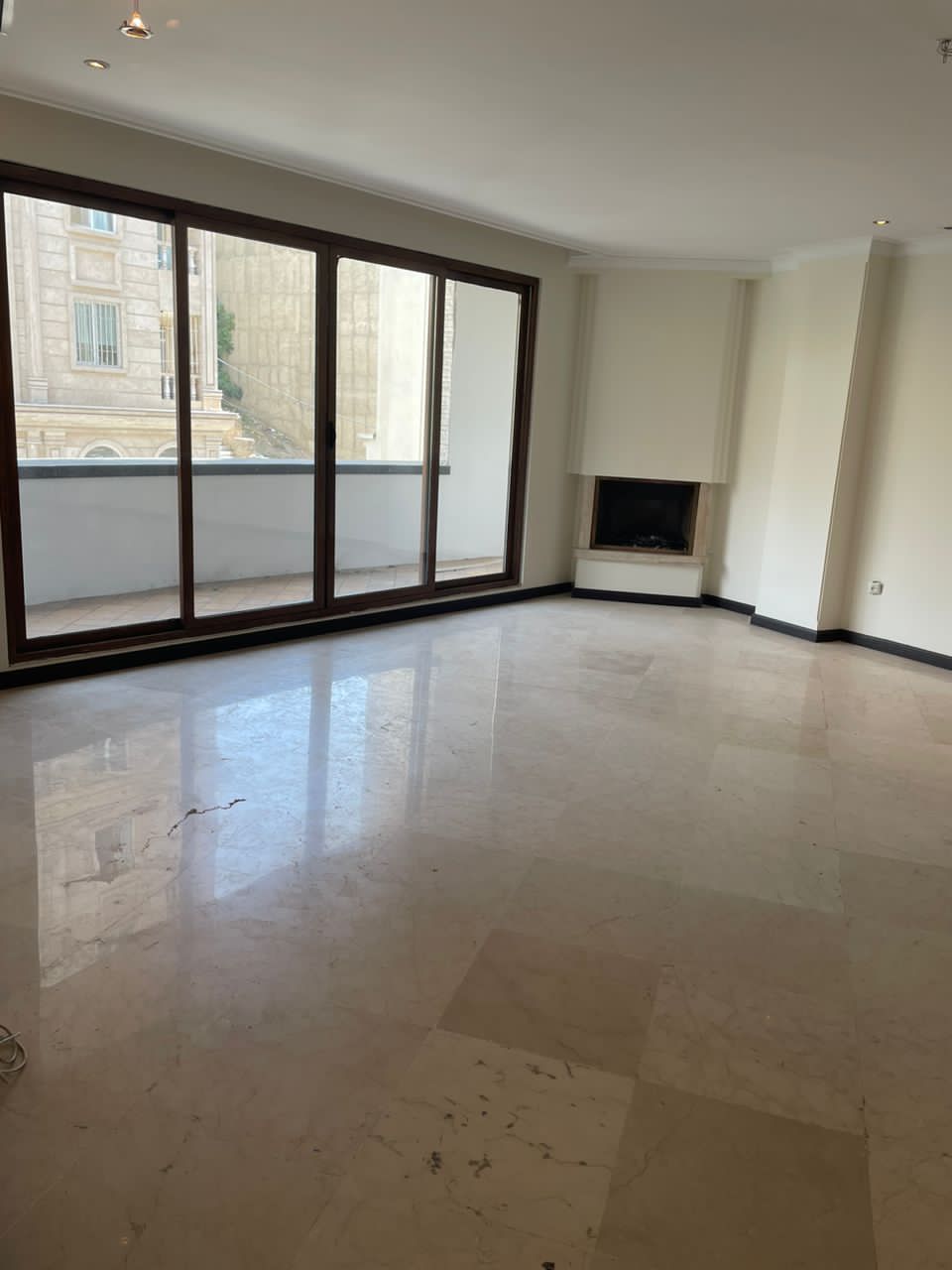 فروش آپارتمان 140متر دربند