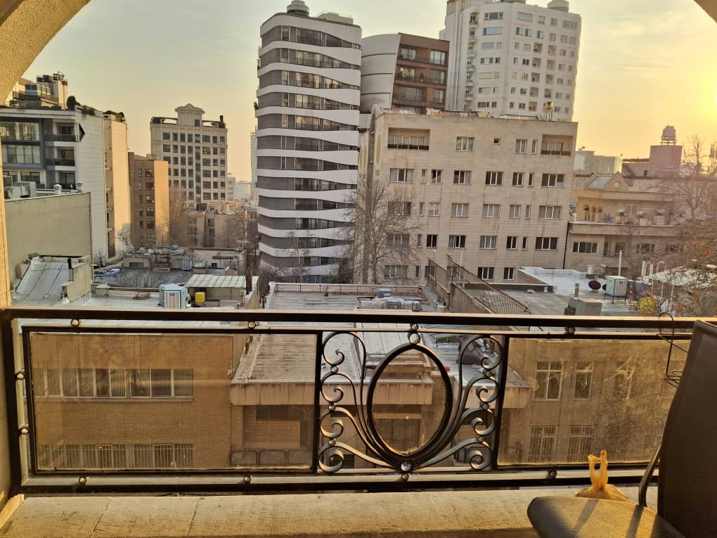 فرپش اپارتمان 198 متر نیاوران