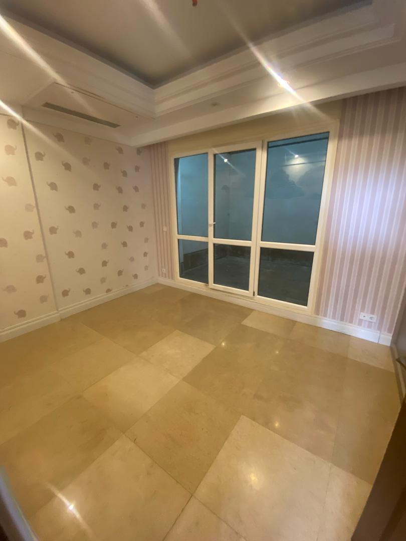 اجاره آپارتمان 180 متر نوساز گلسنگ نیاوران