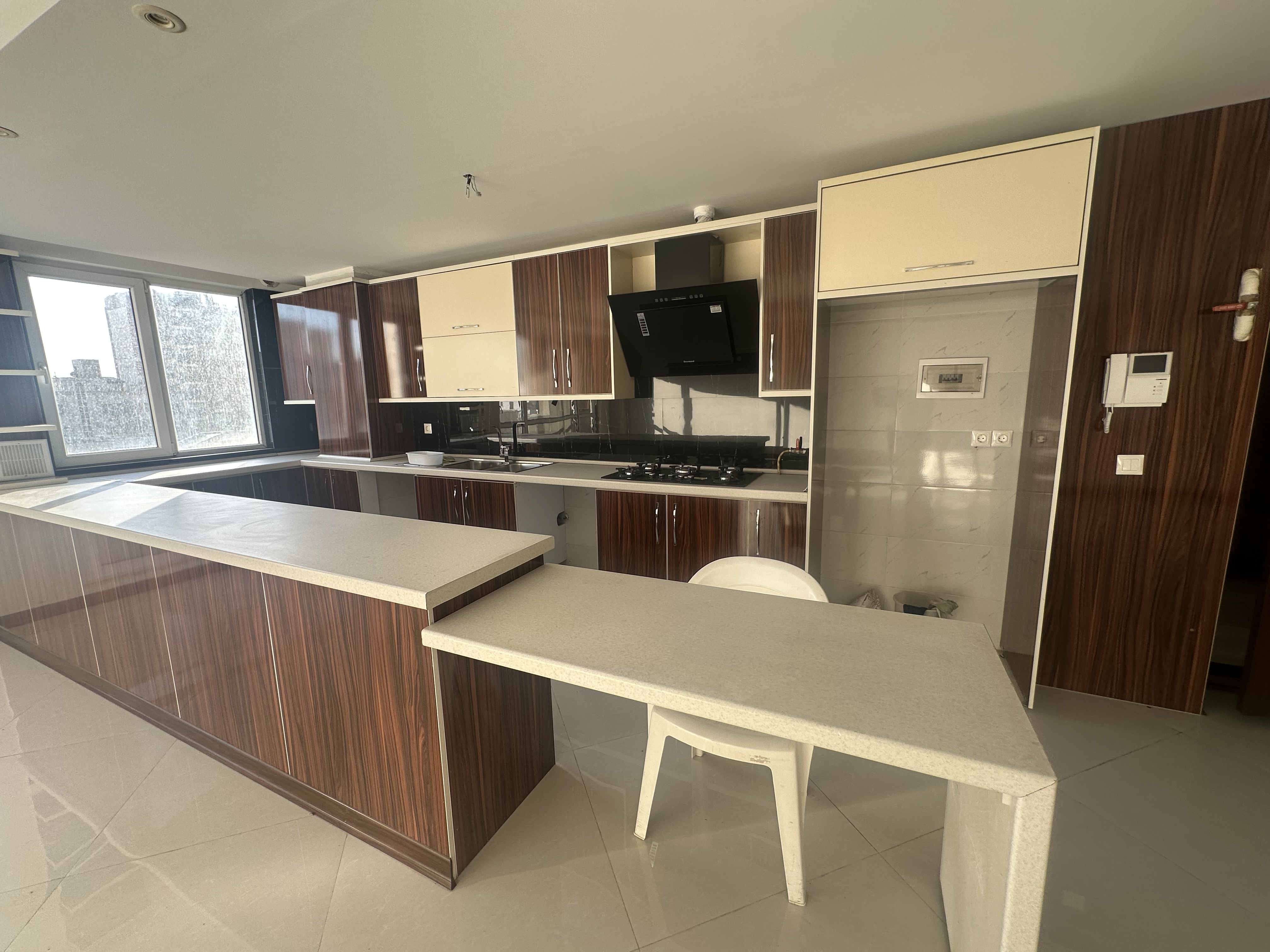 اجاره آپارتمان 140 متر اختیاریه جنوبی کلید نخورده