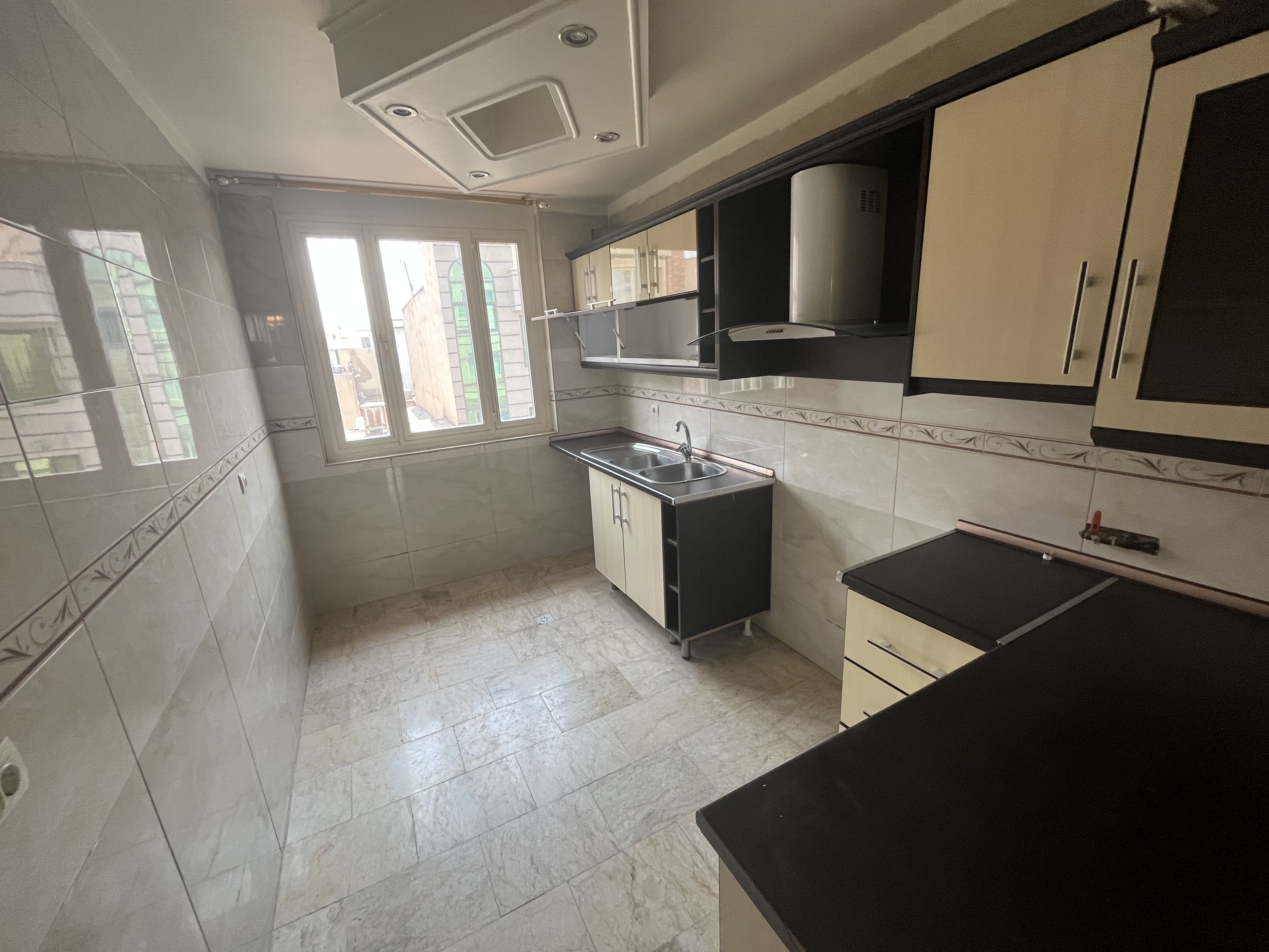 اجاره آپارتمان 52متر میدان 32 نارمک 1خواب