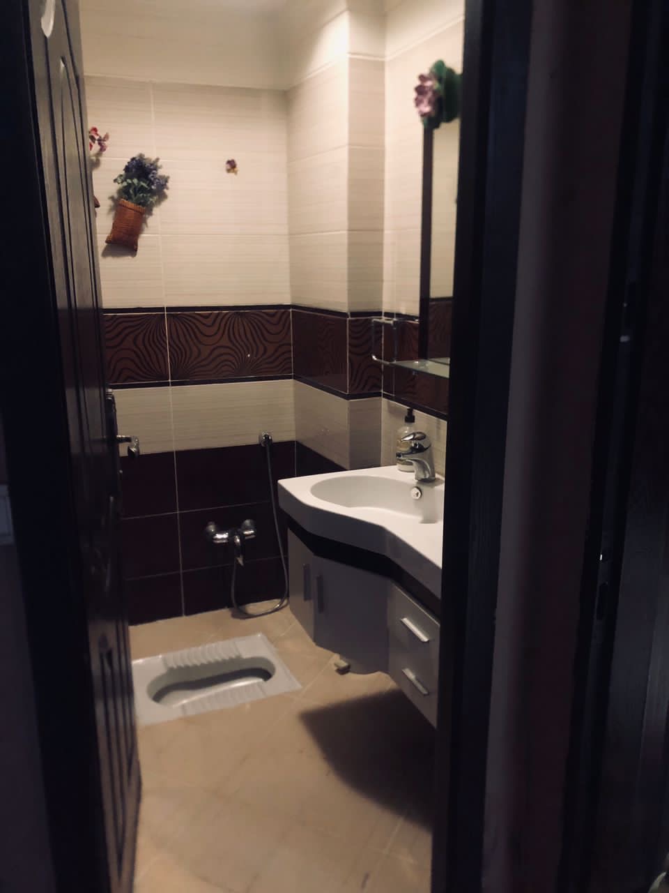 فروش آپارتمان 124 متر پاسداران غرق در نور