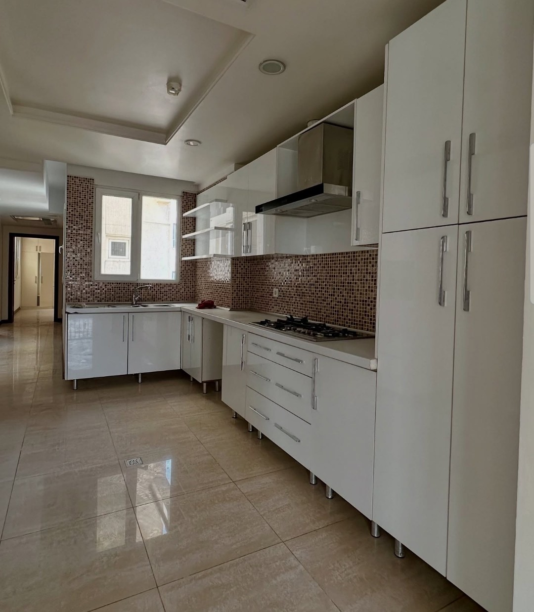 فروش آپارتمان 215 متر دروس هدایت فول مشاعات آبی