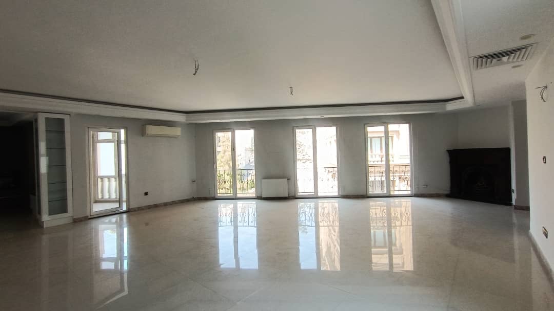 فروش آپارتمان 185متر فرمانیه شرقی سنبل