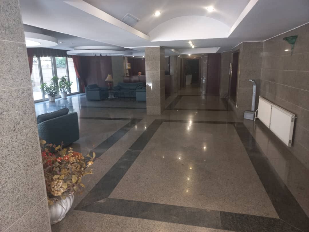فروش آپارتمان 203 متر گل سنگ