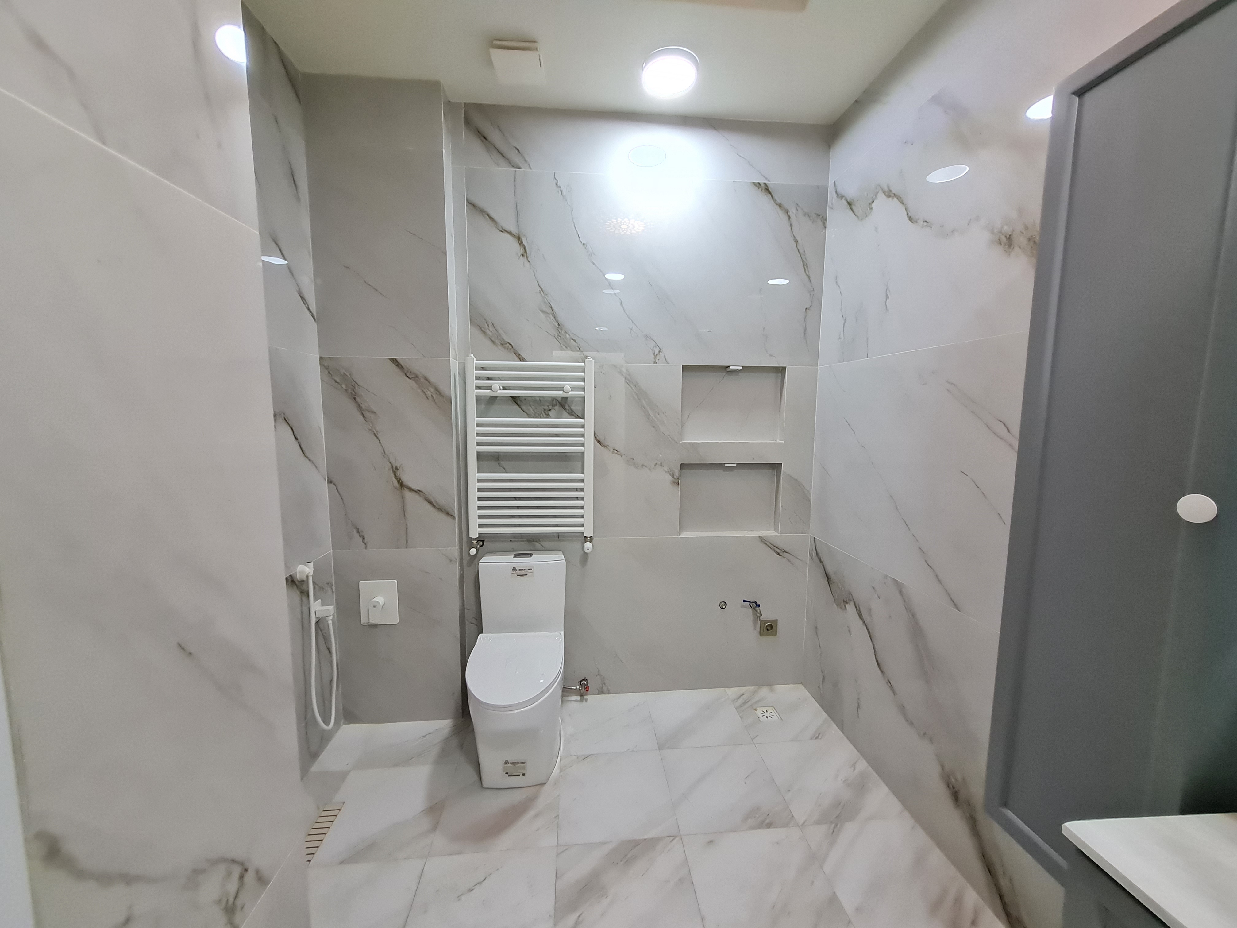 فروش آپارتمان 120 متر نیاوران تاپ لوکیشن