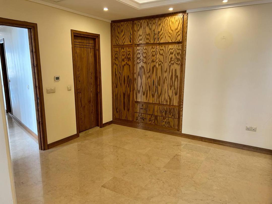 اجاره آپارتمان 165 متر فرمانیه شرقی