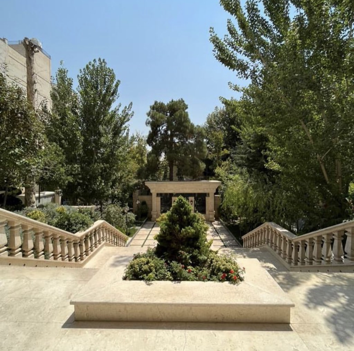 اجاره آپارتمان 240 متر نیاوران 3خواب 2مستر فول مشاعات