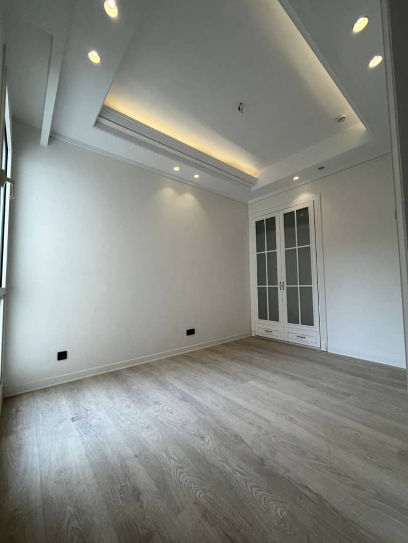 فروش آپارتمان 350 متر فرمانیه شرقی لوکس