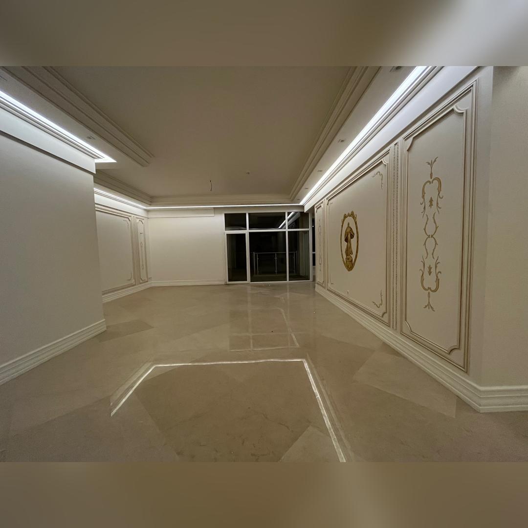 فروش آپارتمان 211 متر برج باغ نیاوران مرجان